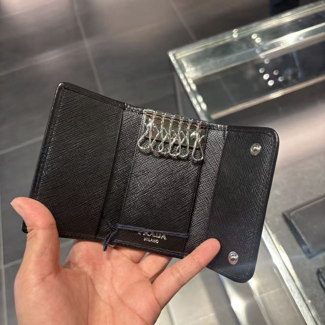 【預購】Prada S072432 鎖匙包 (黑色)