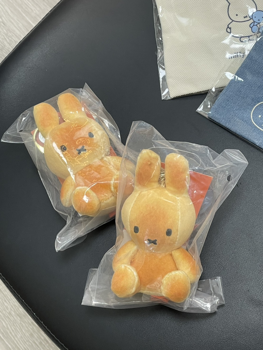 【OWN】Miffy in Seoul 首爾限定 米菲兔 麵包 吊飾 玩偶 鑰匙圈 配件 收藏 周邊 韓國限定