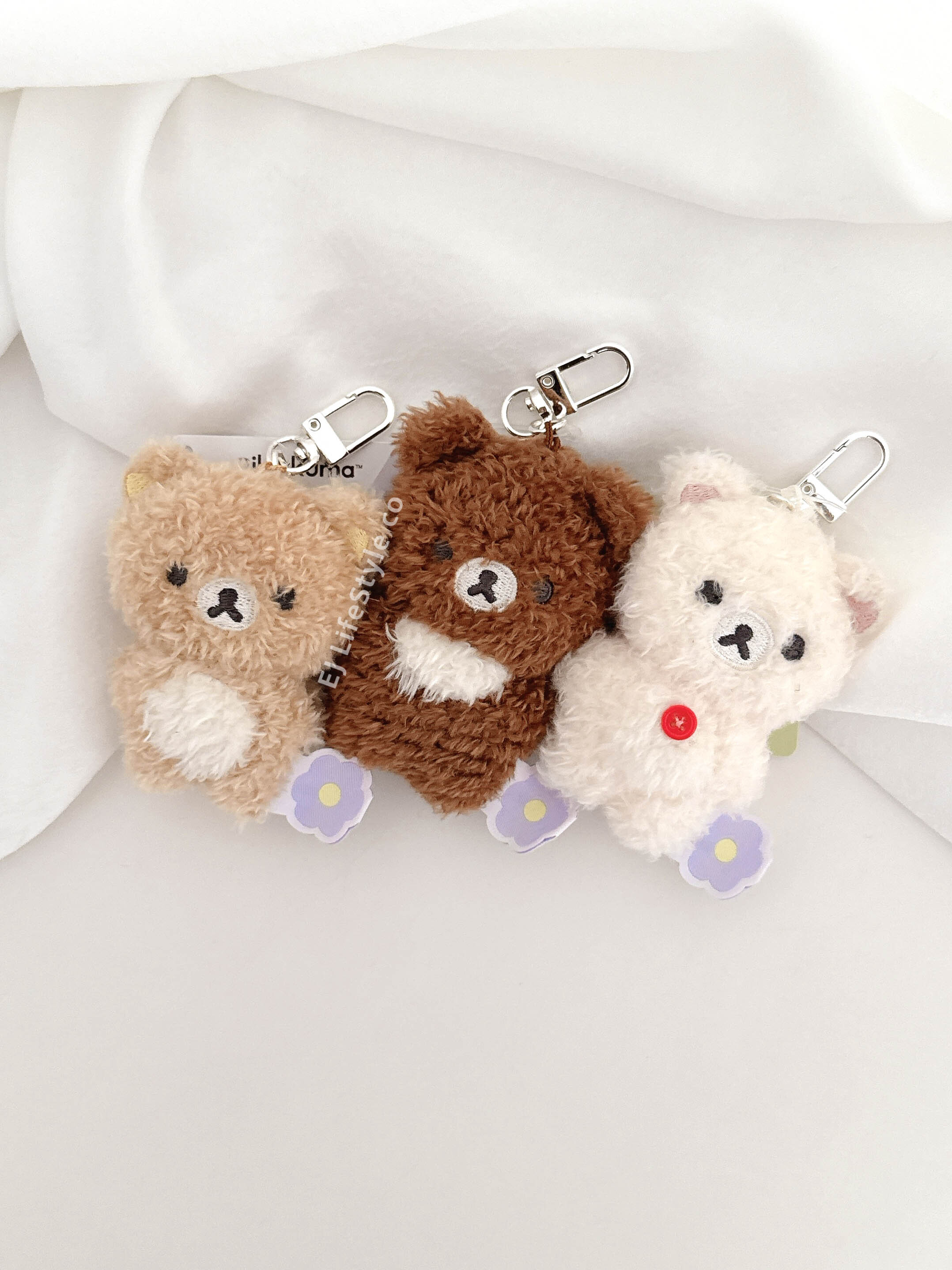 🇯🇵 RILAKKUMA 拉拉熊 絨毛小花系列 小白熊 茶小熊 絨毛玩偶 小公仔 吊飾 鑰匙圈 / 現貨