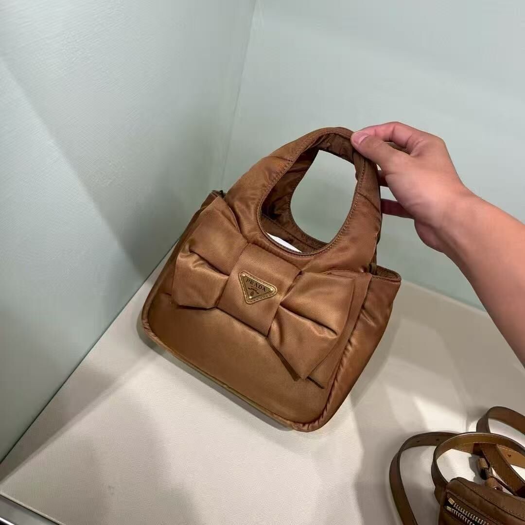 【預購】Prada S072440 蝴蝶結手提包 (啡色)