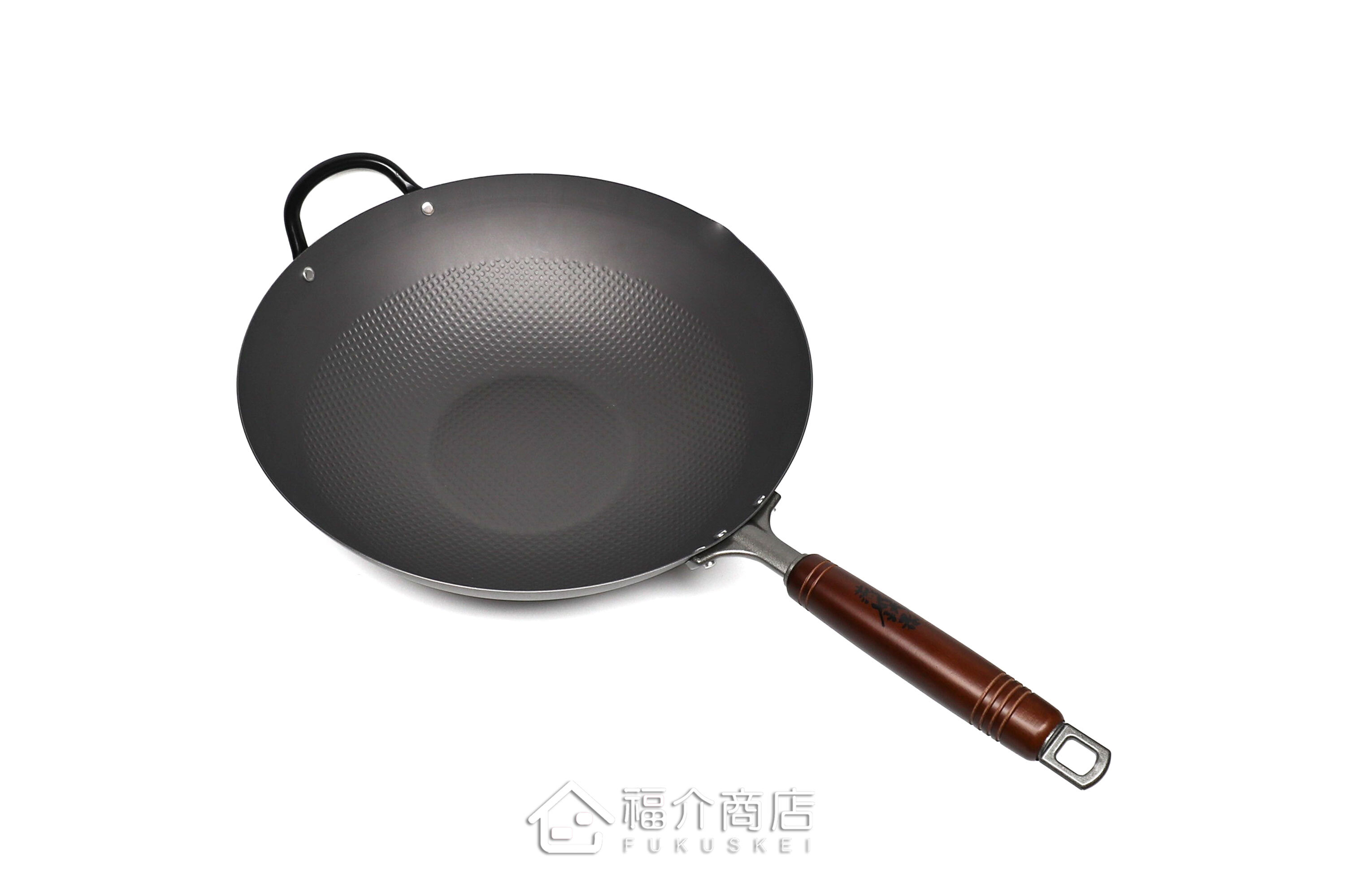 木柄手把的窒化鐵炒鍋