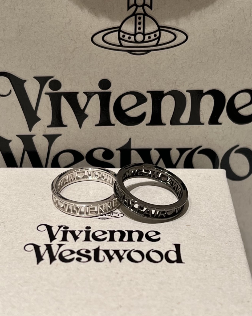 <英國購入>Vivienne Westwood 西太后 Westminster Ring 字母雕刻鏤空 925銀戒指 單戒 2色