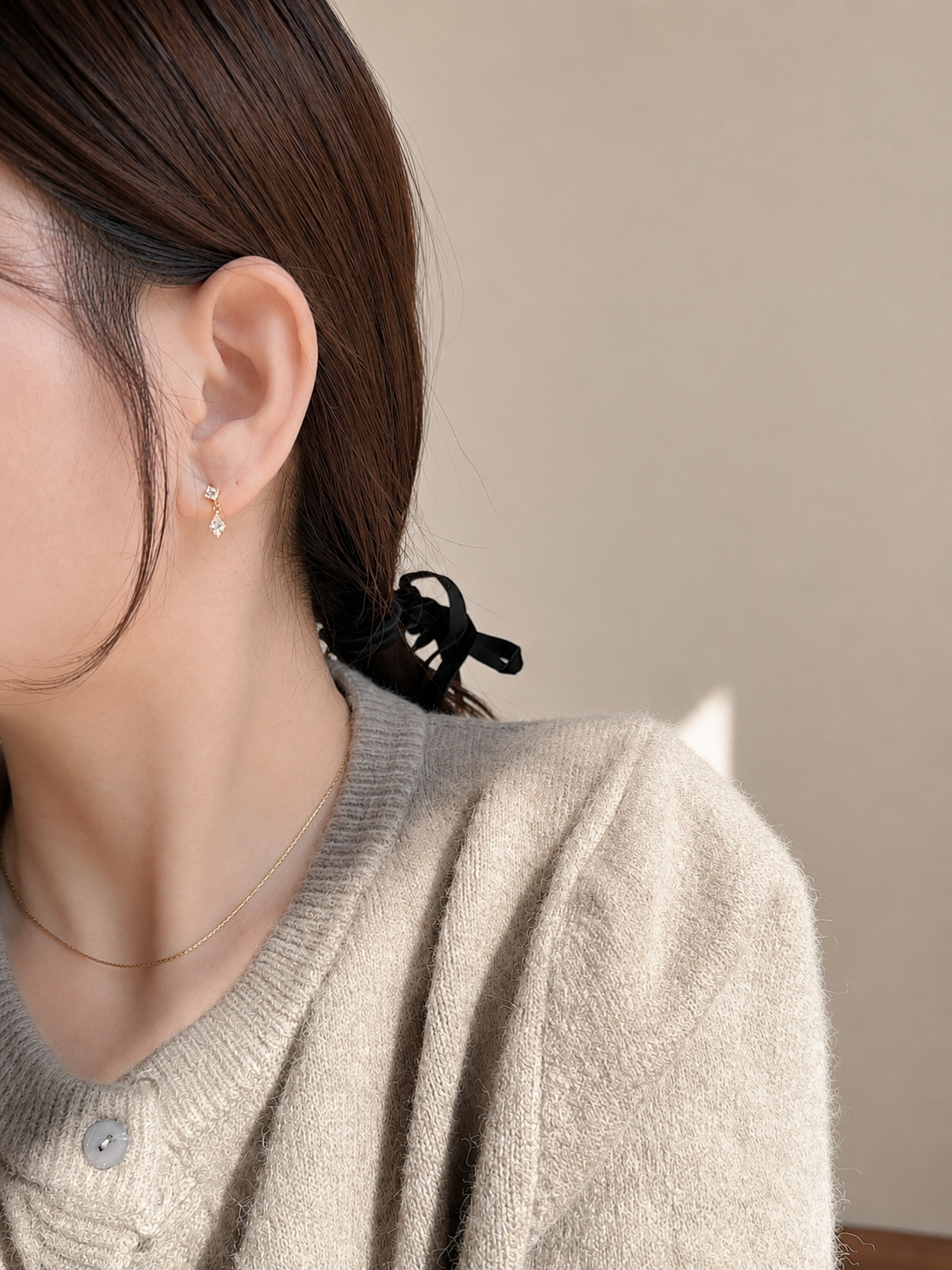 S925 tiered crystal pierce