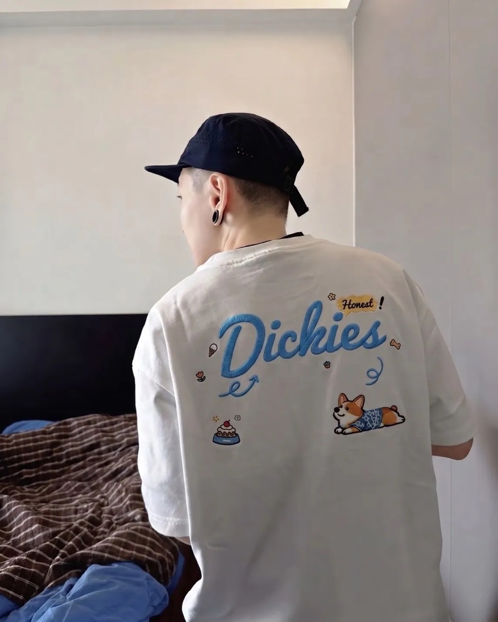 < 任2️⃣件即享7-11免運 > Dickies 刺繡LOGO 柯基 狗狗刺繡 復古 可愛 厚磅 短T 短袖 / 預購