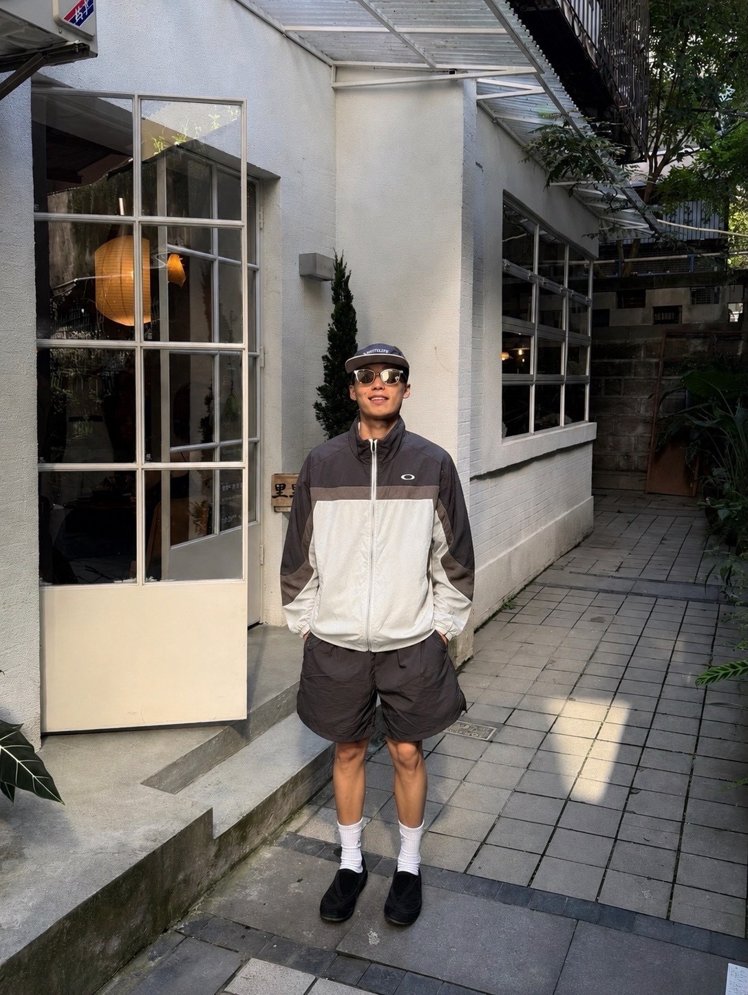 🇯🇵Oakley 復古咖棕白「HYDROFREE」防潑水抗UV機能風衣 |限時折扣|