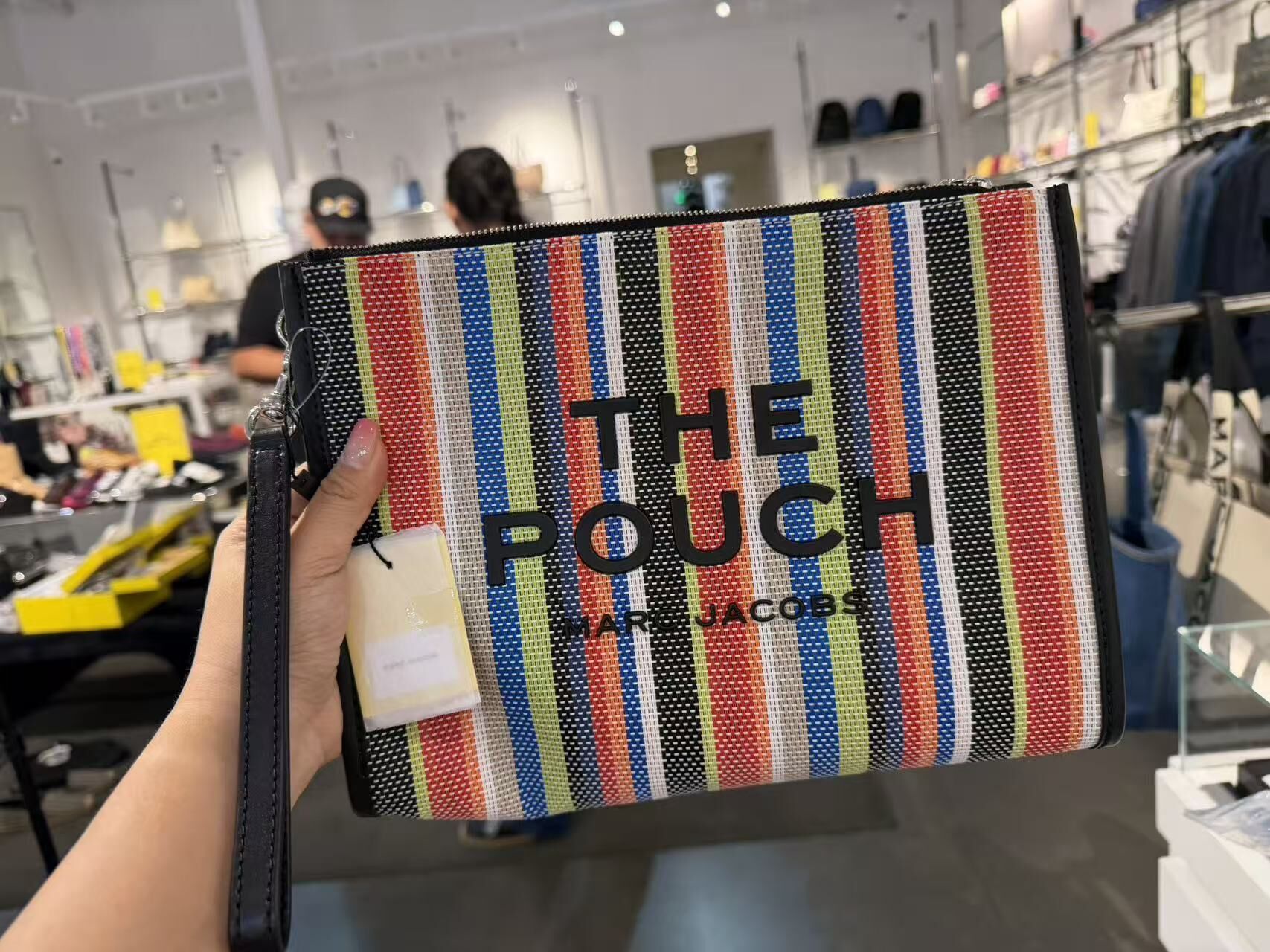 【直播】Marc Jacobs LX072442 The Stripe Mesh Large Pouch 手拿包