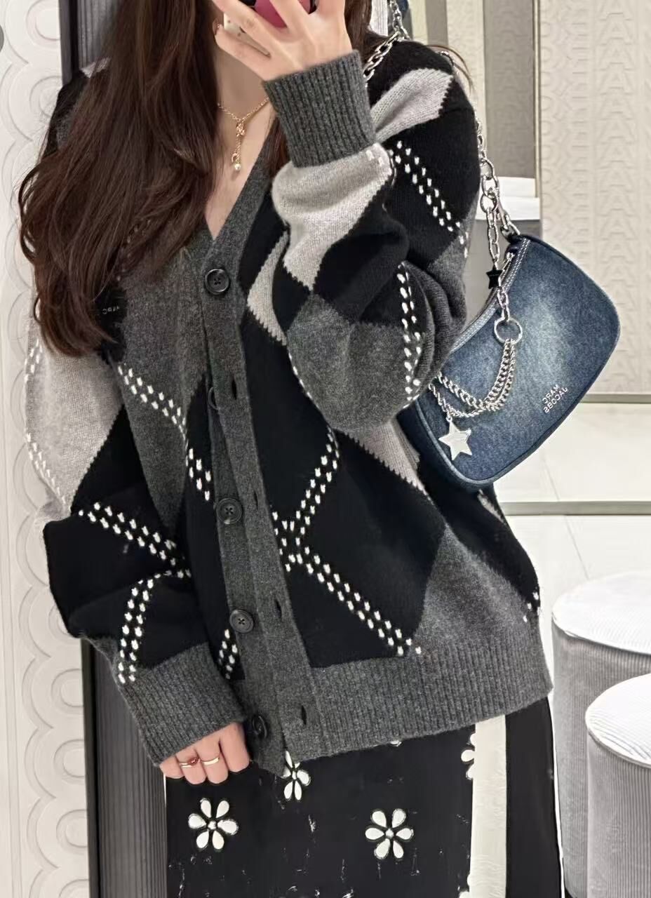 【直播】Marc Jacobs LX0724105 復古牛仔鏈條吊飾單肩包 (水洗藍色)
