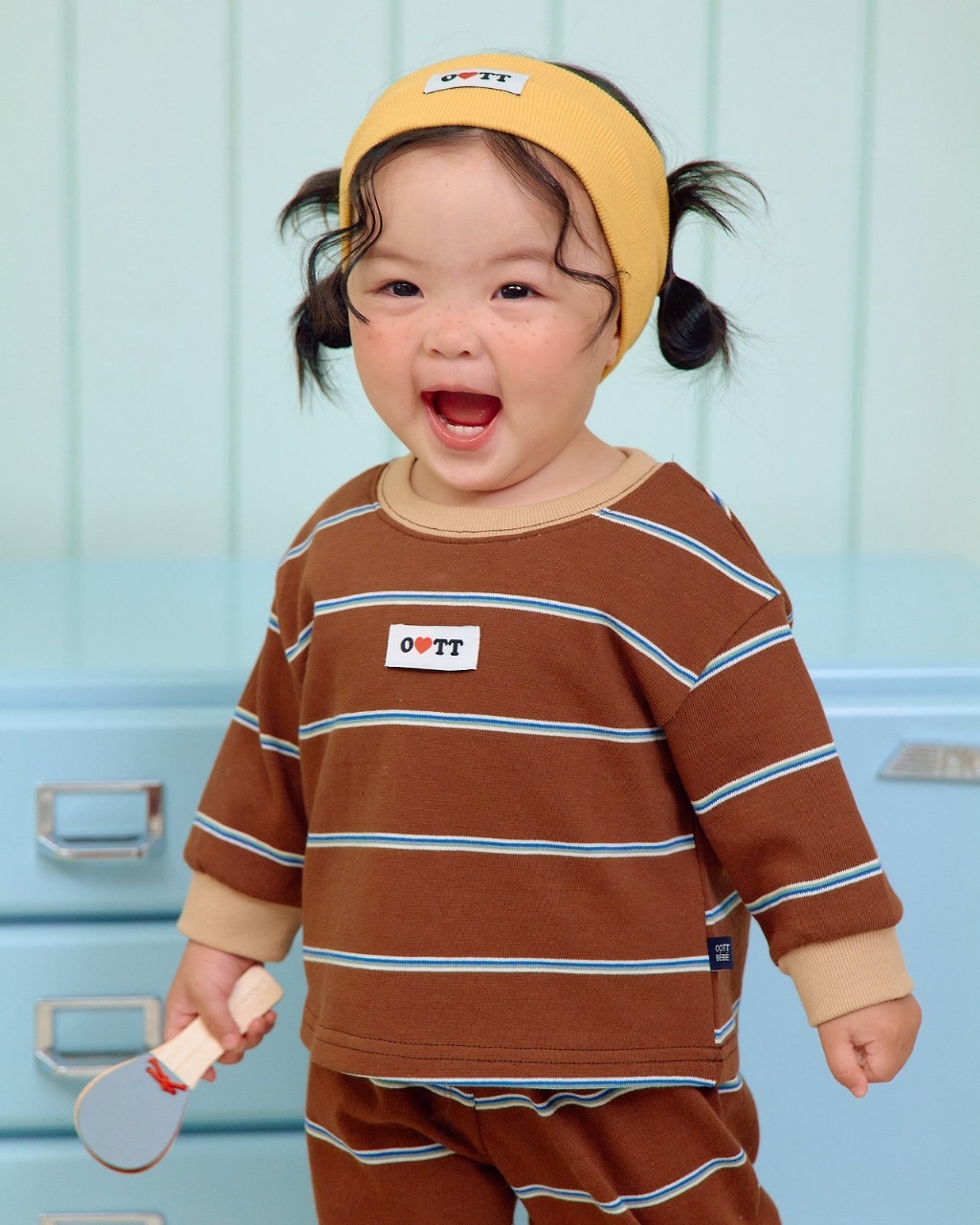 正韓秋OOTT BeBe 2色小標橫條紋套裝