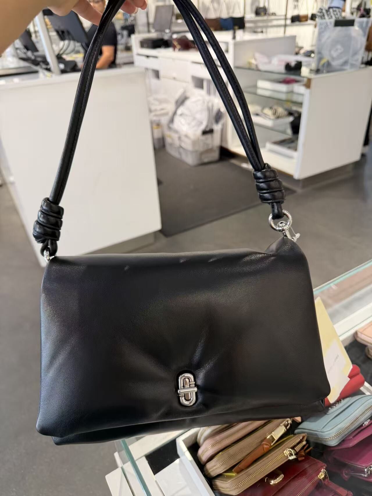 【直播】Marc Jacobs LX072454 單肩包(黑色)