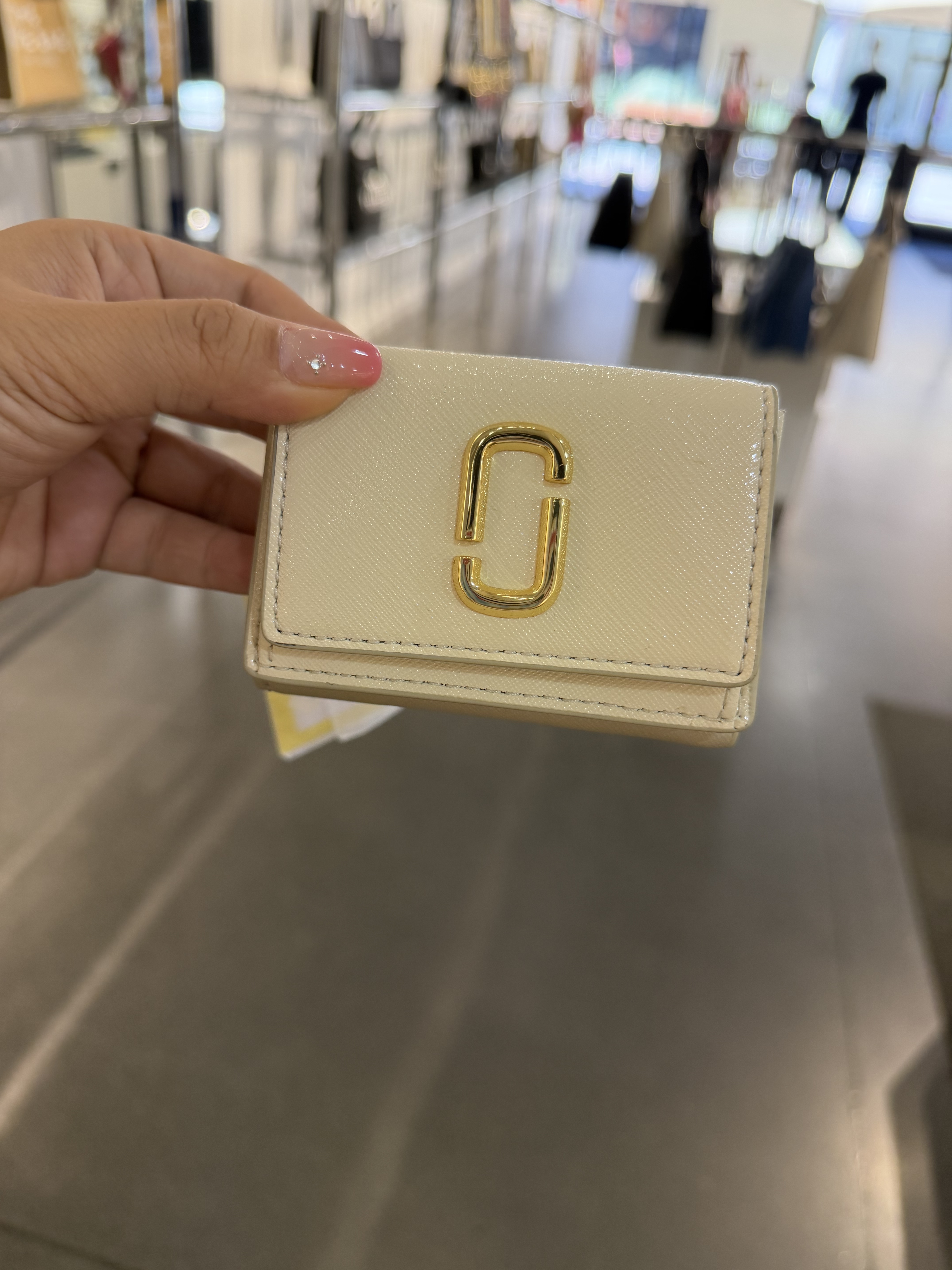 【直播】Marc Jacobs LX072463 短銀包(象牙白)