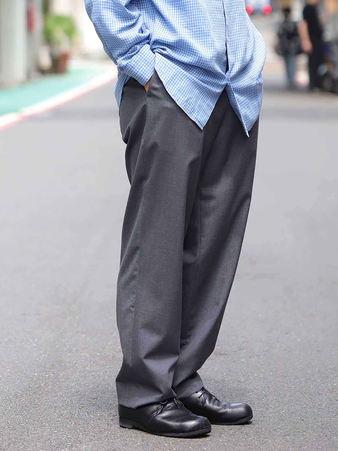 ATON Wool Tropical Tapered Easy Pants Top Gray