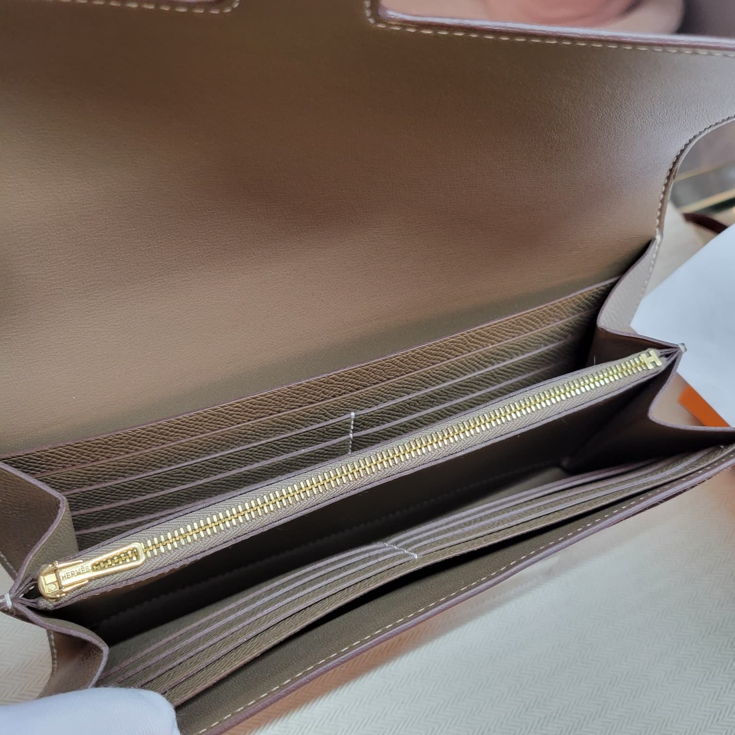 UNUSED HERMES CONSTANCE WALLET ETOUPE CC 大象灰金 長銀包
