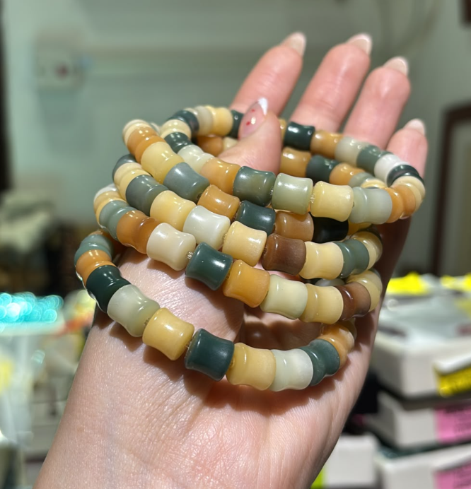 260724 - A3 竹節款彩菩提手圈