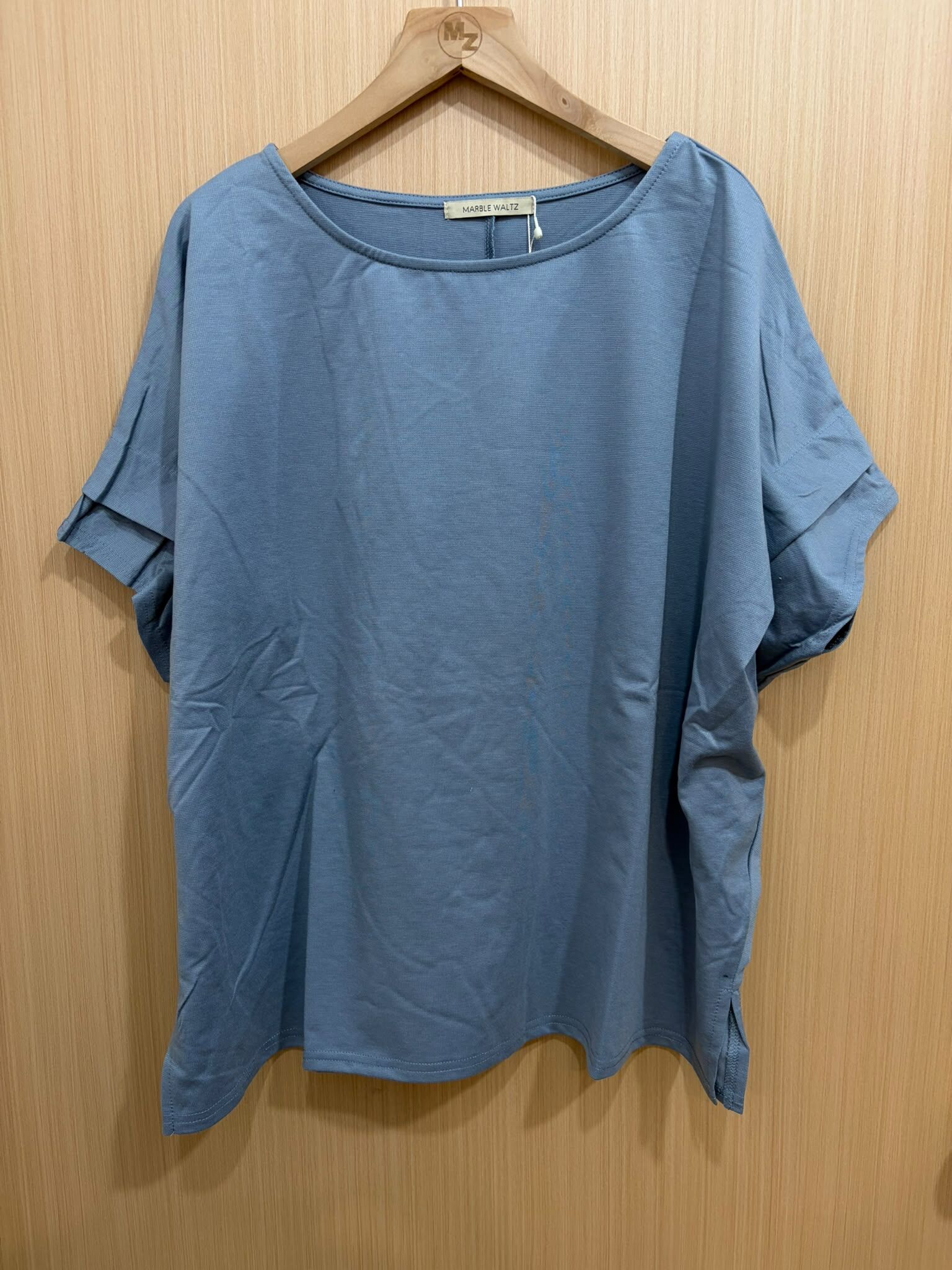 MW 接觸冷感 波浪袖 TOP