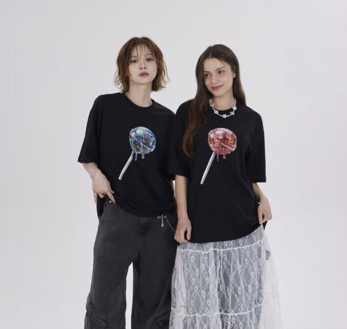 DY12 RED HOOD/ WOLF  FLORAL CANDY T 男女同款 S:胸40 長25.5 M:胸42 長27.5 L:胸44 長29 $429
