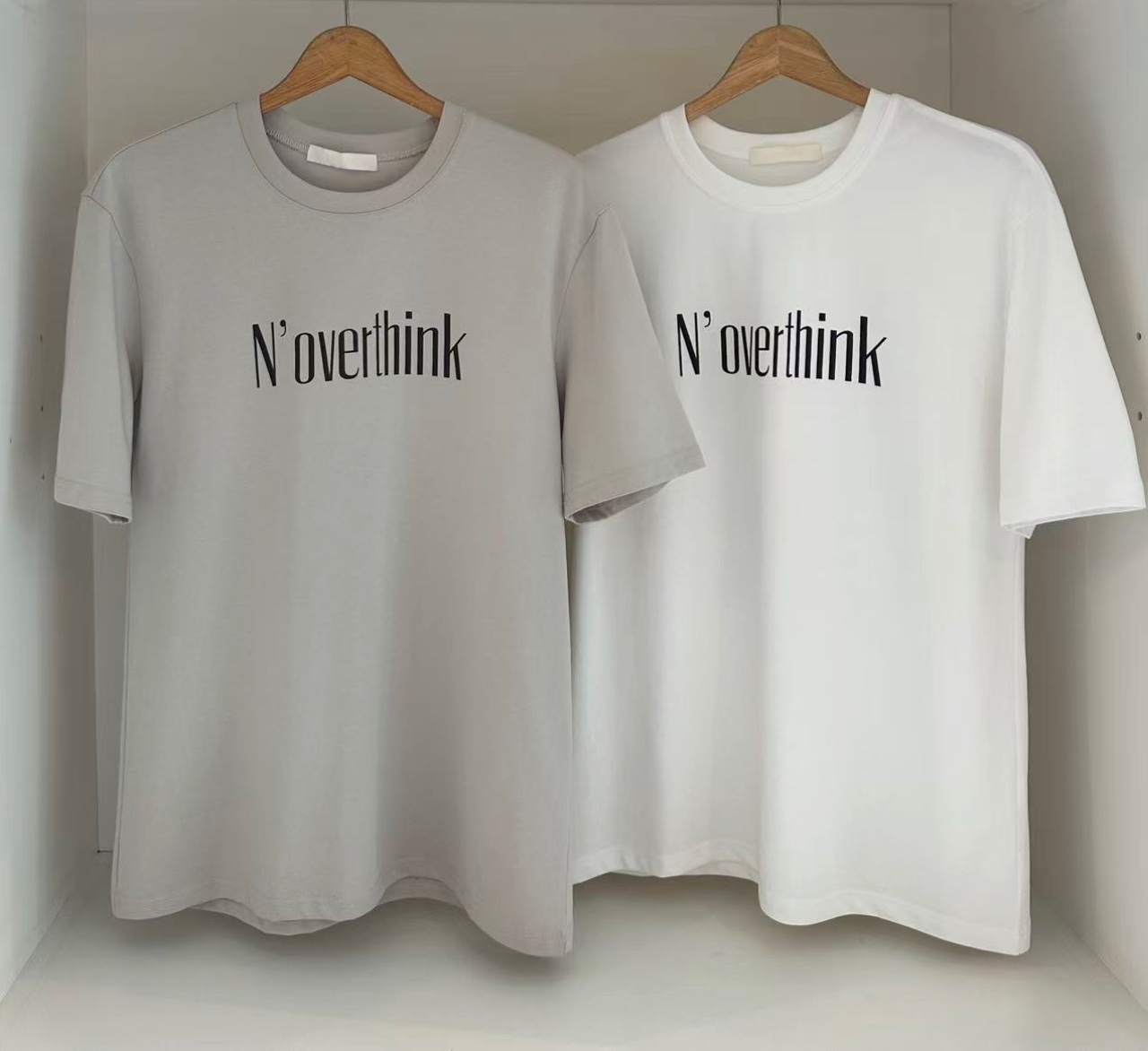 SHORT SLEEVE WORDING TEE