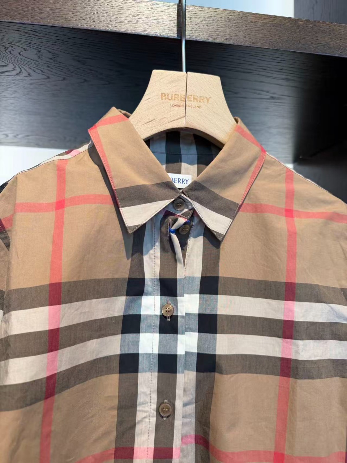 LYS02147 Burberry 經典款格紋棉質長袖襯衫