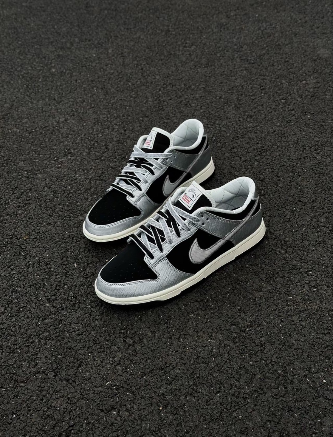 Nike Dunk Low "Metallic Silver" 銀黑 IM4413-001