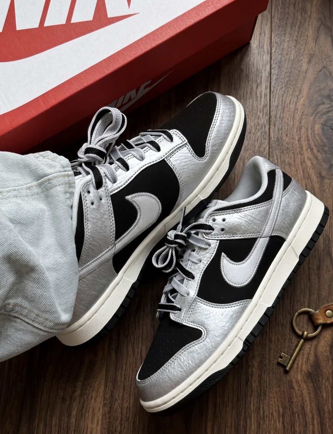 Nike Dunk Low "Metallic Silver" 銀黑 IM4413-001