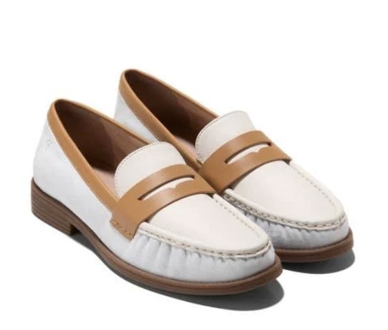 UN02 Cole Haan 女裝  Stassi Soft Driving Style Loafer