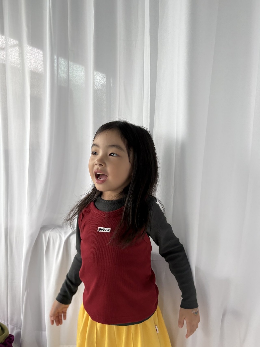 正韓秋pepper 3色小標背心