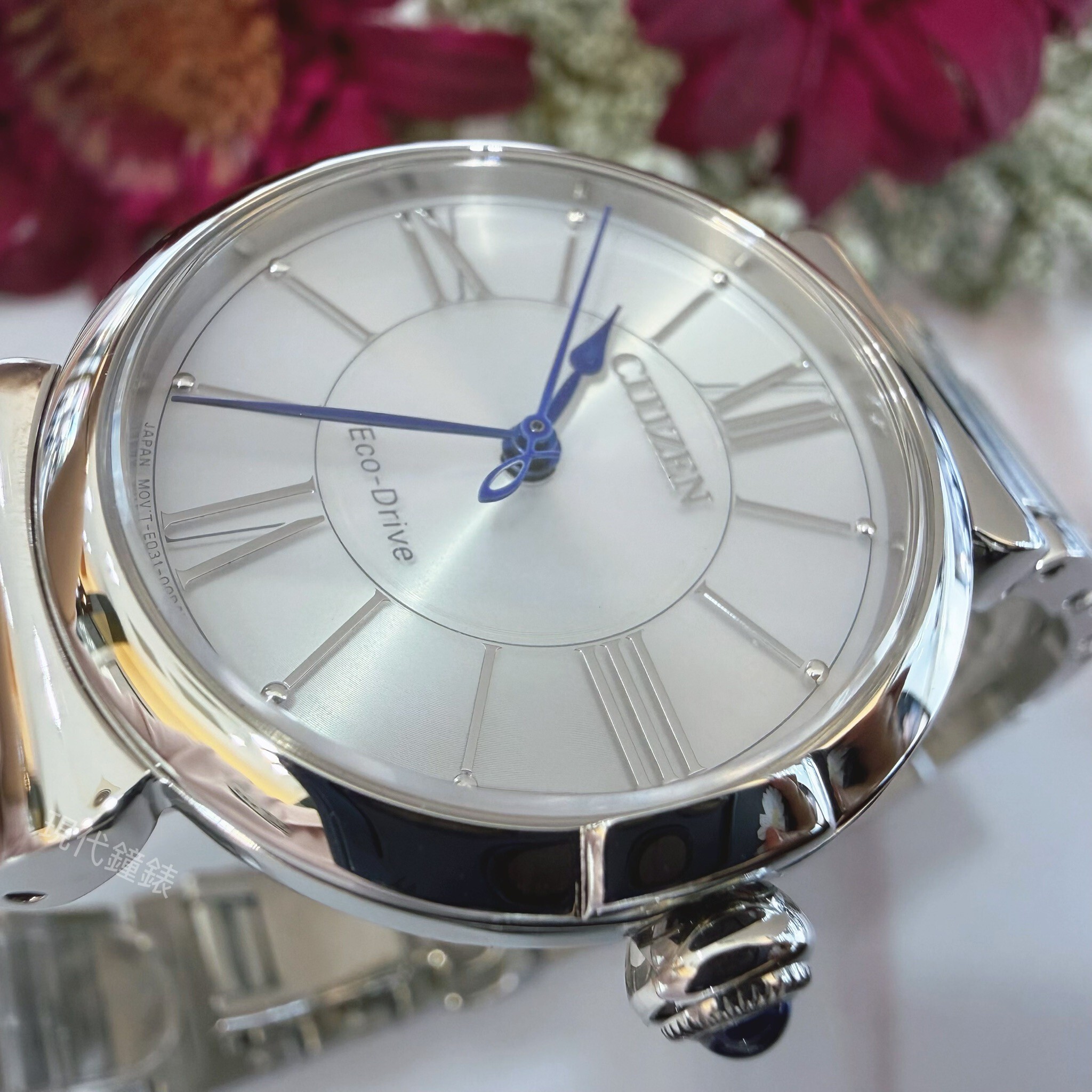 【CITIZEN 星辰】L系列 光動能簡約俐落女腕錶EM1070-83A 29.5mm 現代鐘錶