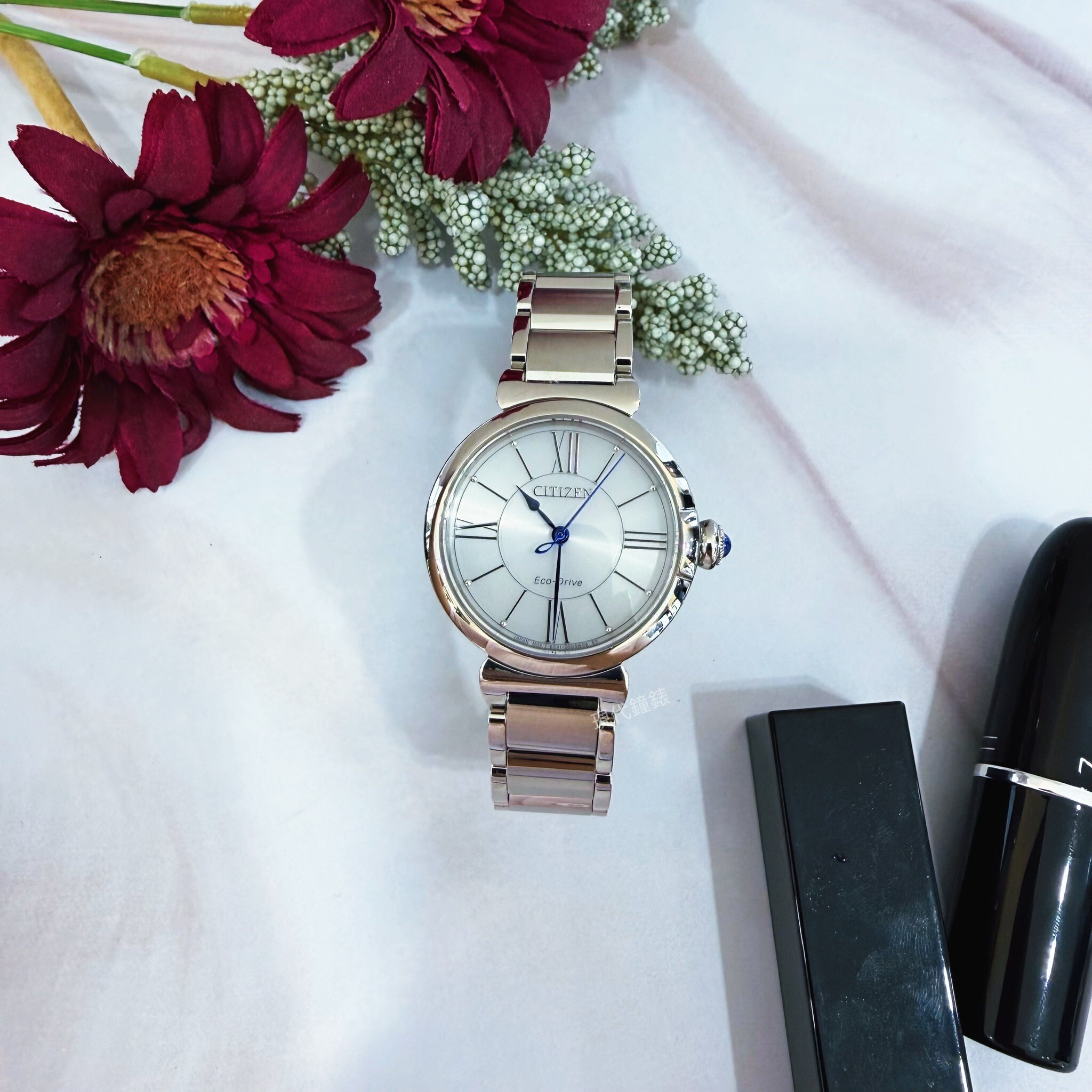 【CITIZEN 星辰】L系列 光動能簡約俐落女腕錶EM1070-83A 29.5mm 現代鐘錶