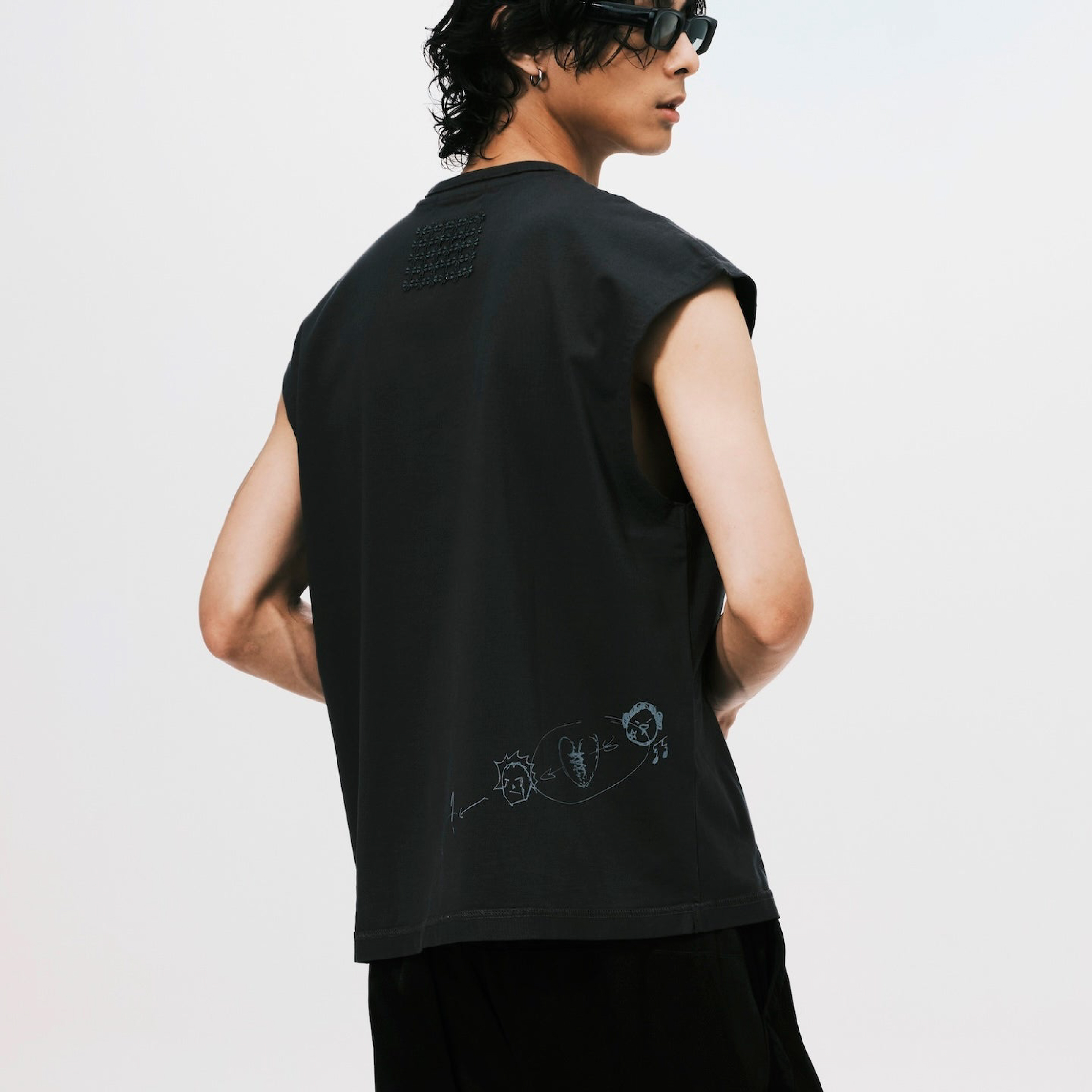 ANOWHEREMAN "A" Basic Sleevless Top - Grey
