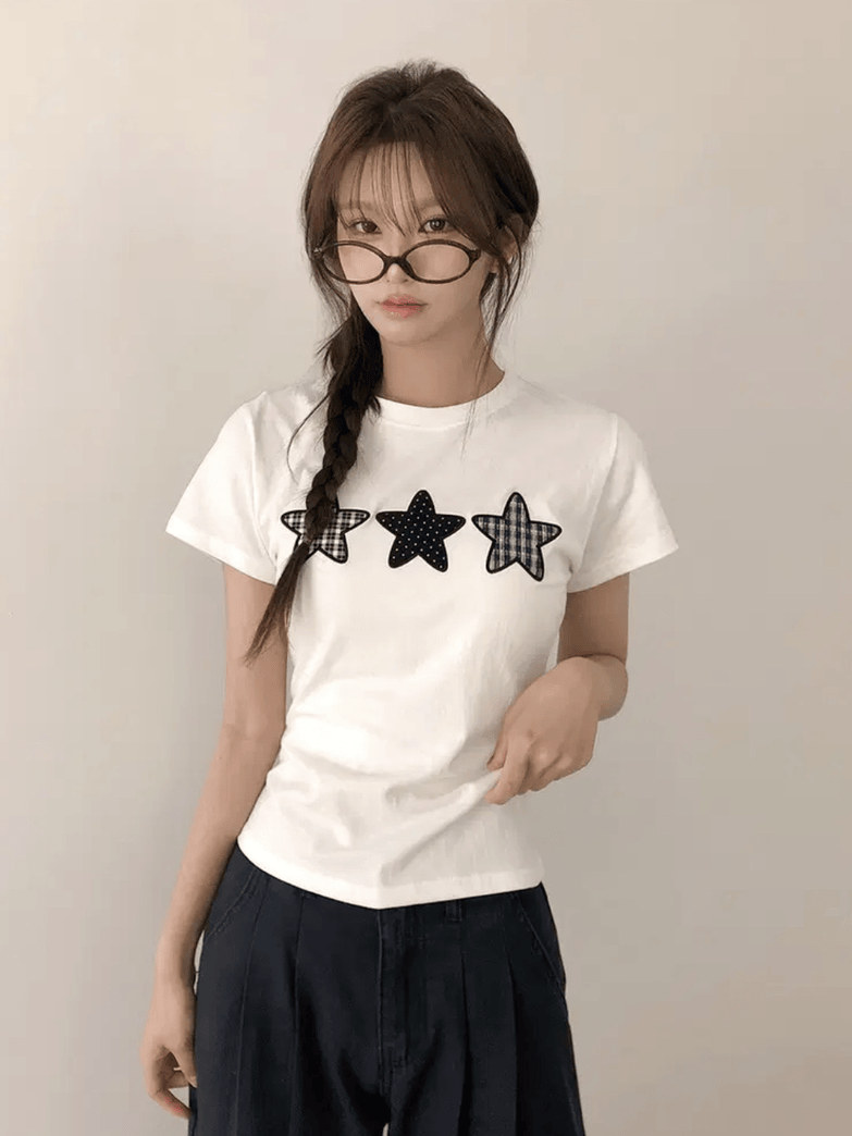 三粒格紋波點刺綉星星Tee
