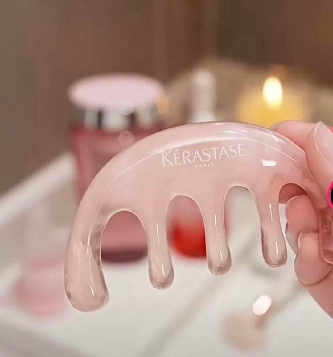 KÉRASTASE 卡詩 粉色頭皮經絡按摩梳
