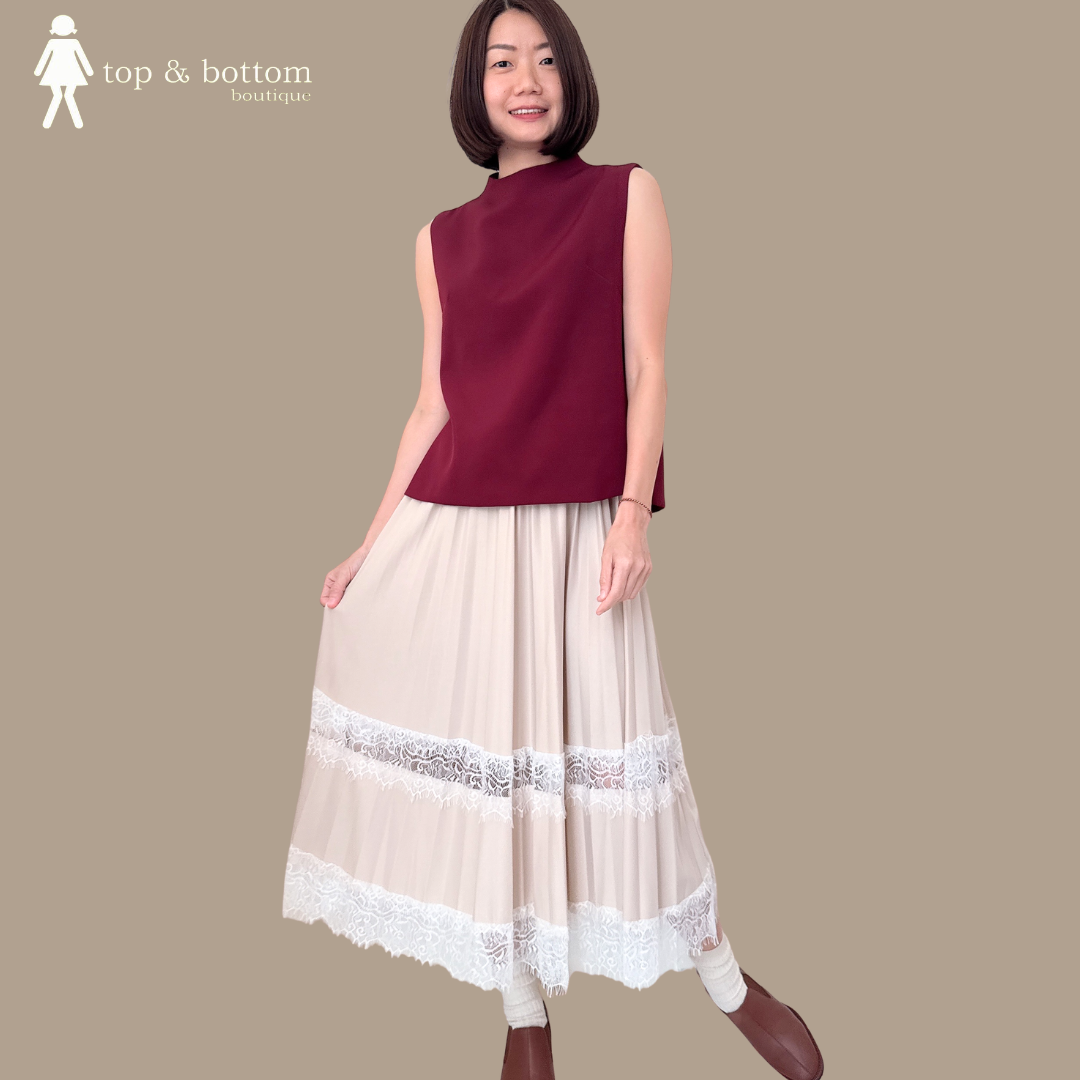 SIMPLE SOLID HIGH NECK BLOUSE