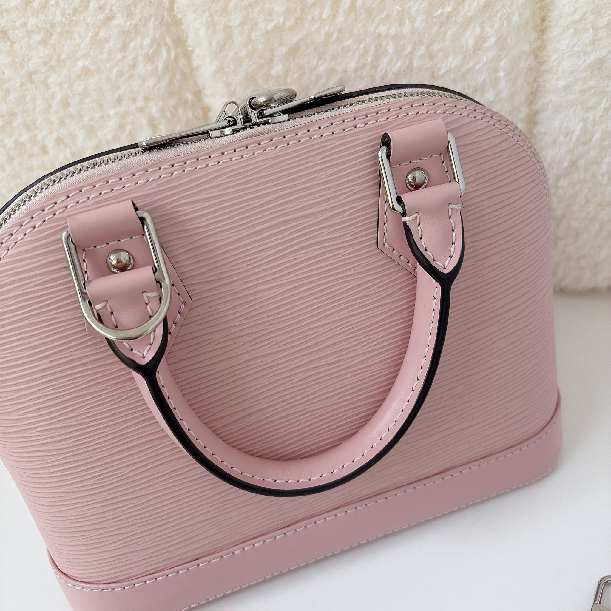 Louis Vuitton Alma BB - Pink / SHW