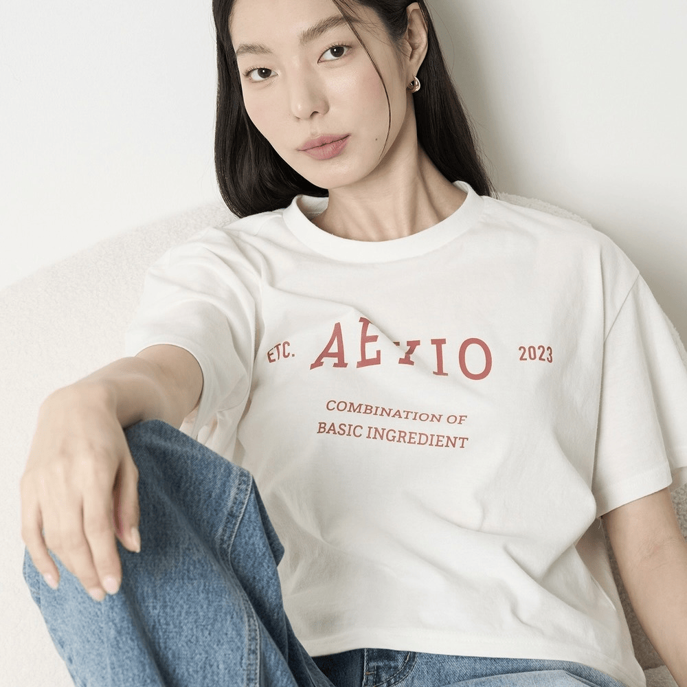 aeyio studio｜LOGO LETTERING T SHIRT [2 colors]