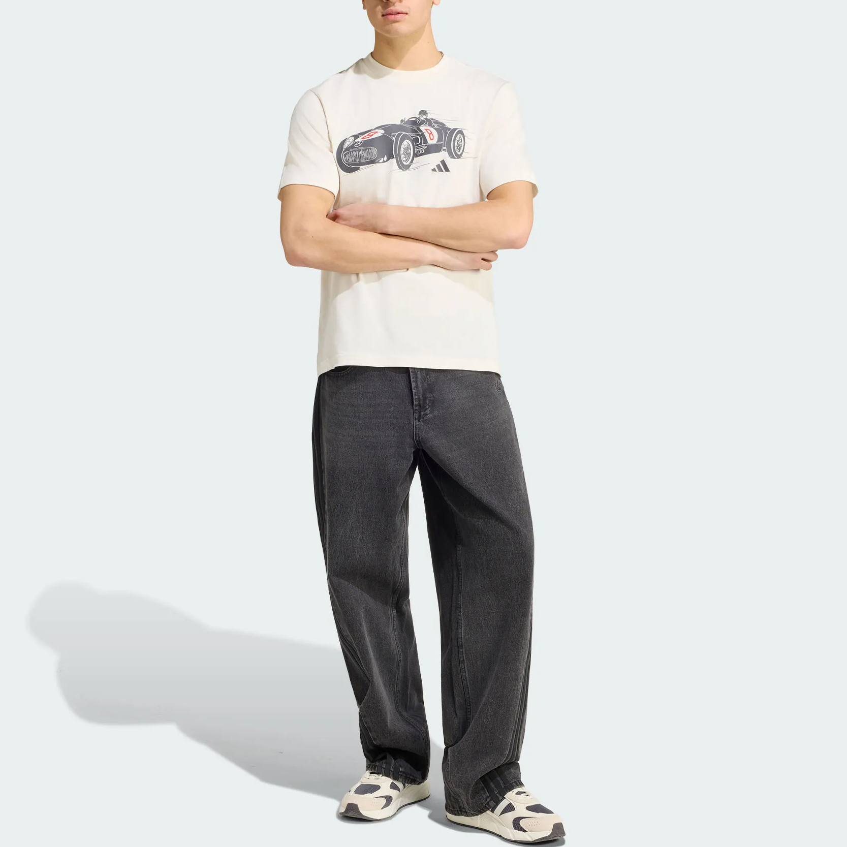 【代購】Adidas MERCEDES AMG Racing T Shirts Men's Jade White/Granite Gray Crew Neck Moderate KS2256