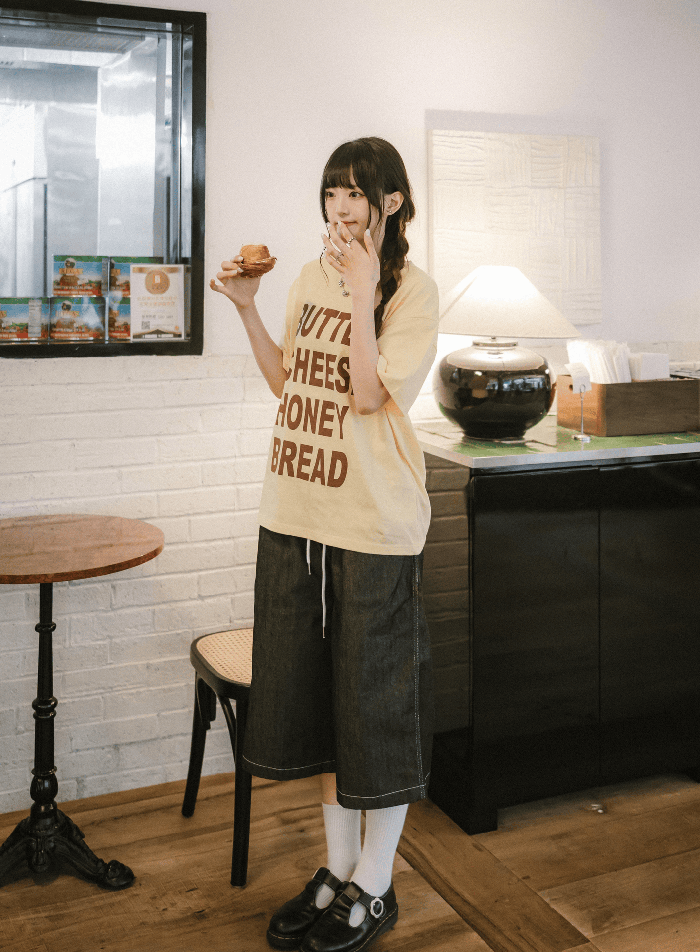 Appliqué Three Stars Washed Shorts