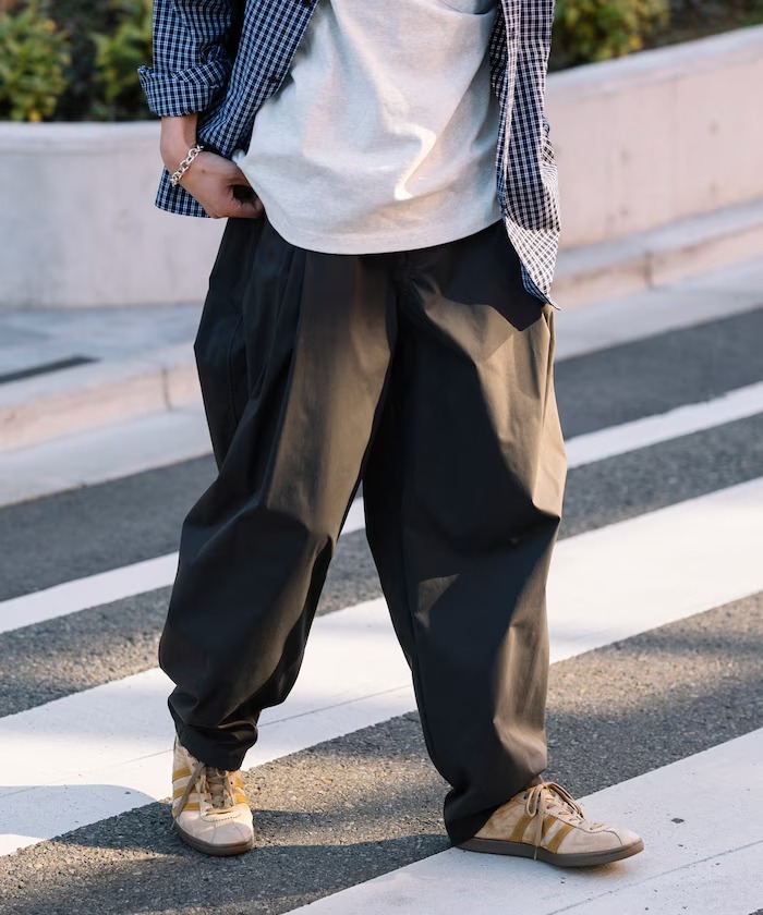 日本 Freak's Store Easy Care Double-Pleat Pants