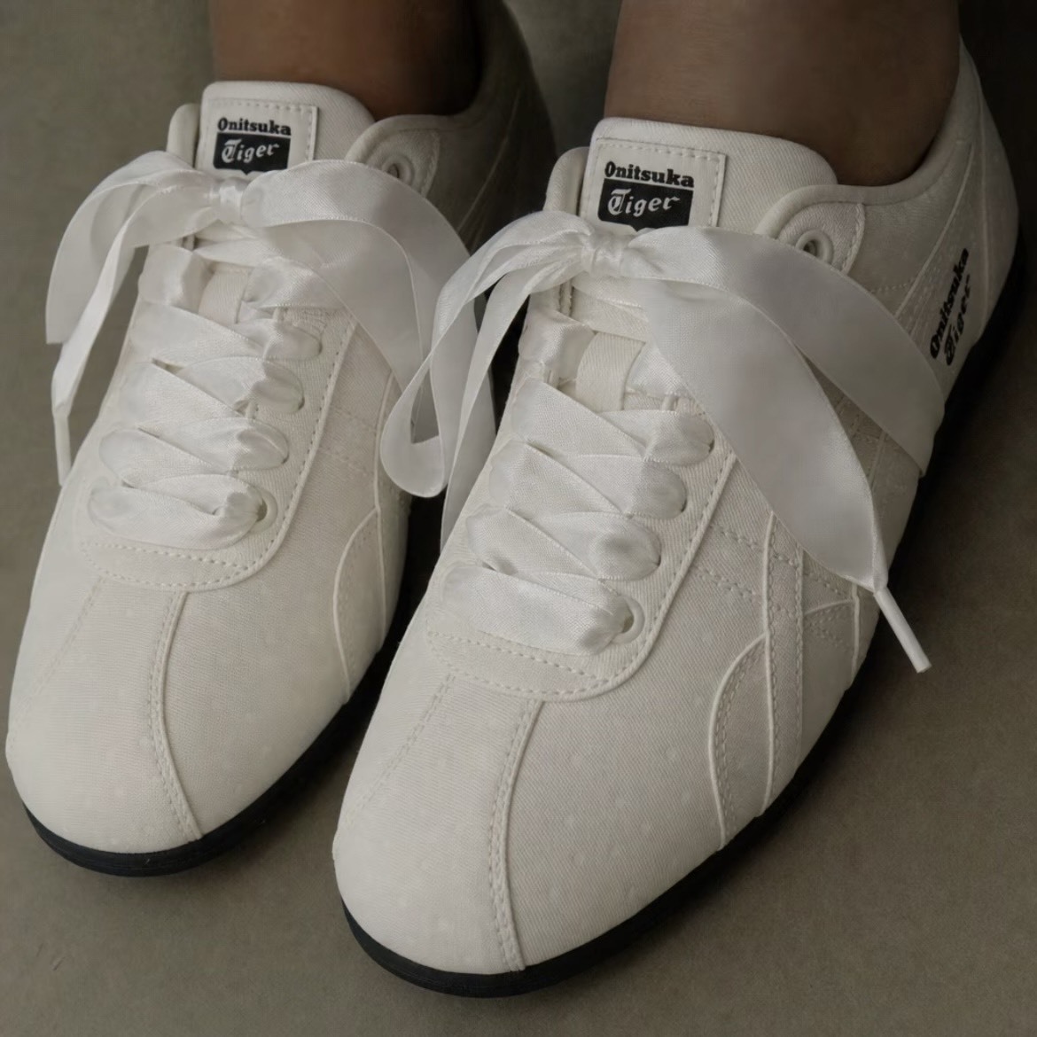 【代購】Onitsuka Tiger Runspark 復古休閒鞋 白色