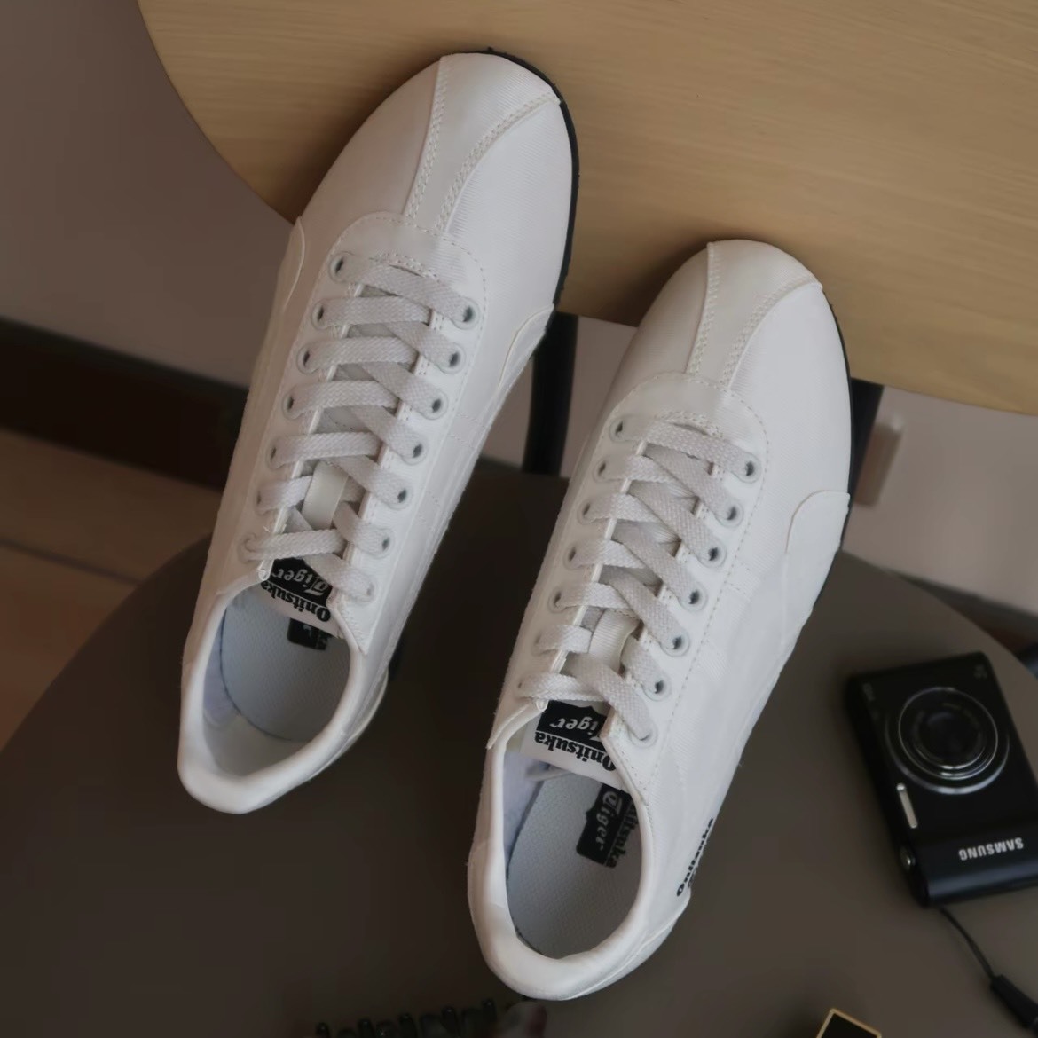 【代購】Onitsuka Tiger Runspark 復古休閒鞋 白色