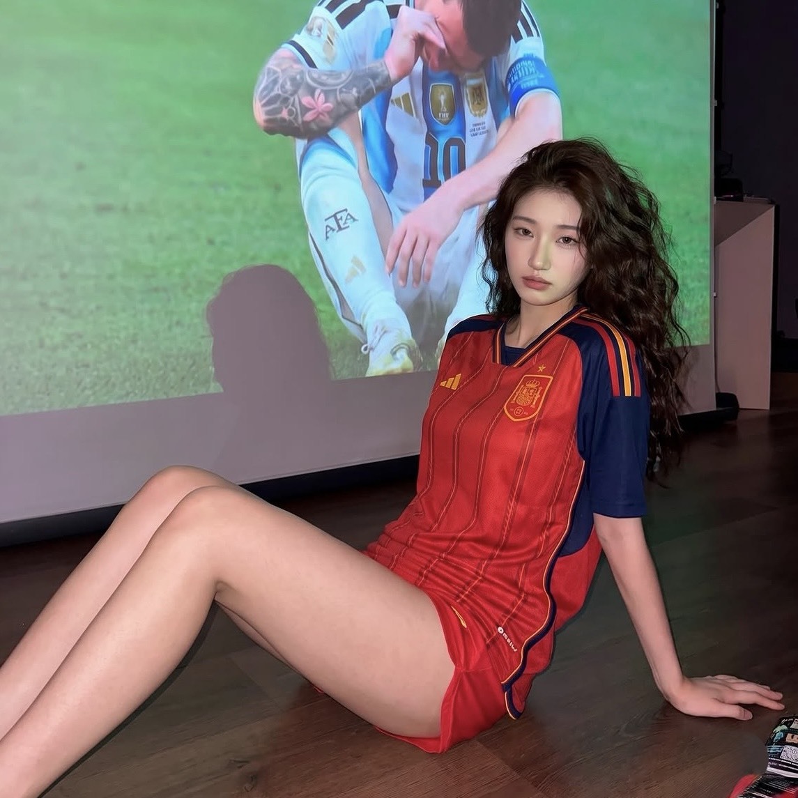 【代購/頂級球員版】 Adidas 2026世界盃 西班牙隊主場 空衣 HEAT.RDY 短袖球衣 JN4366 亞馬爾同款