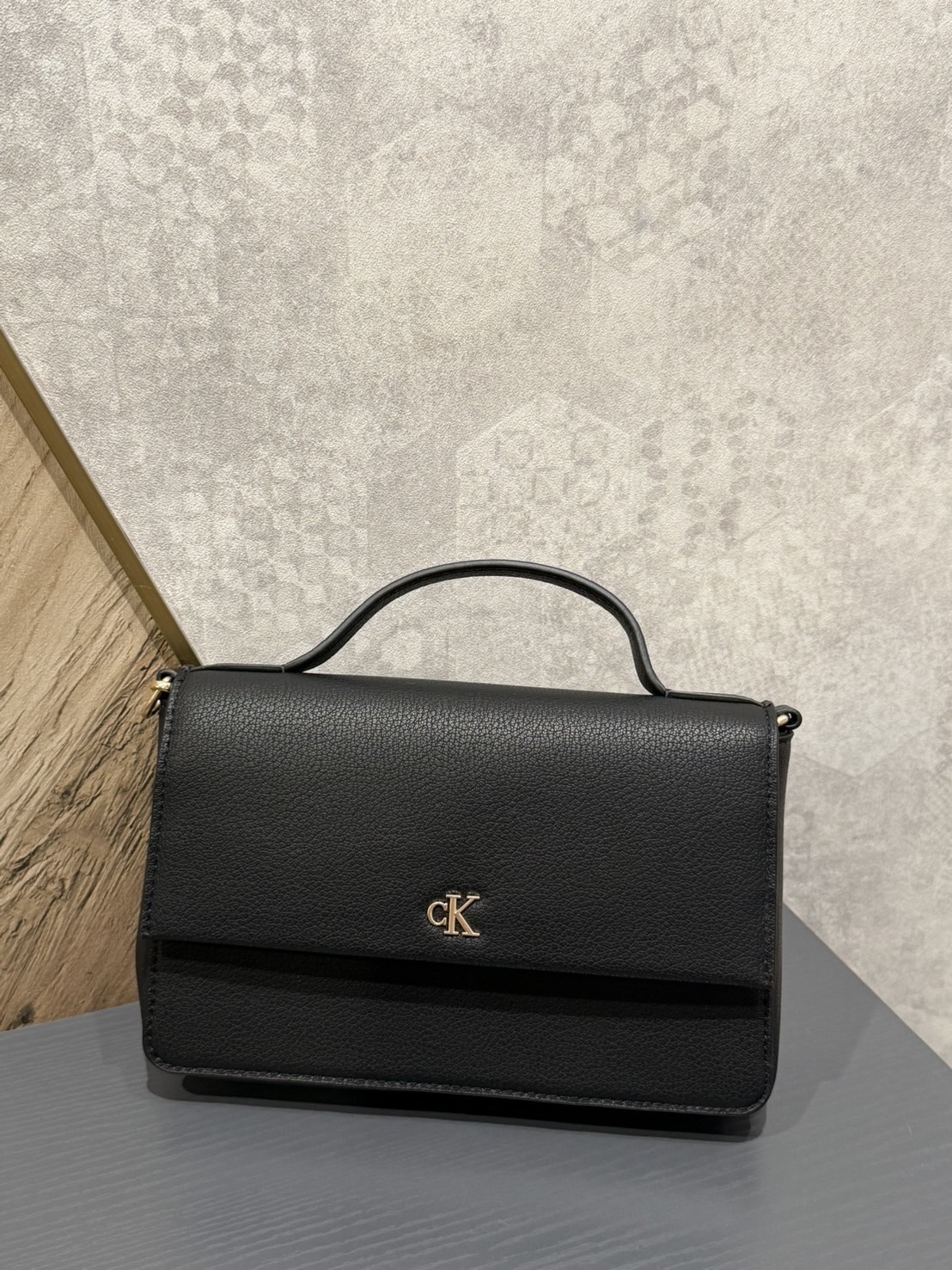 Calvin Klein CK 金屬字母 手提包 斜背包 鏈包