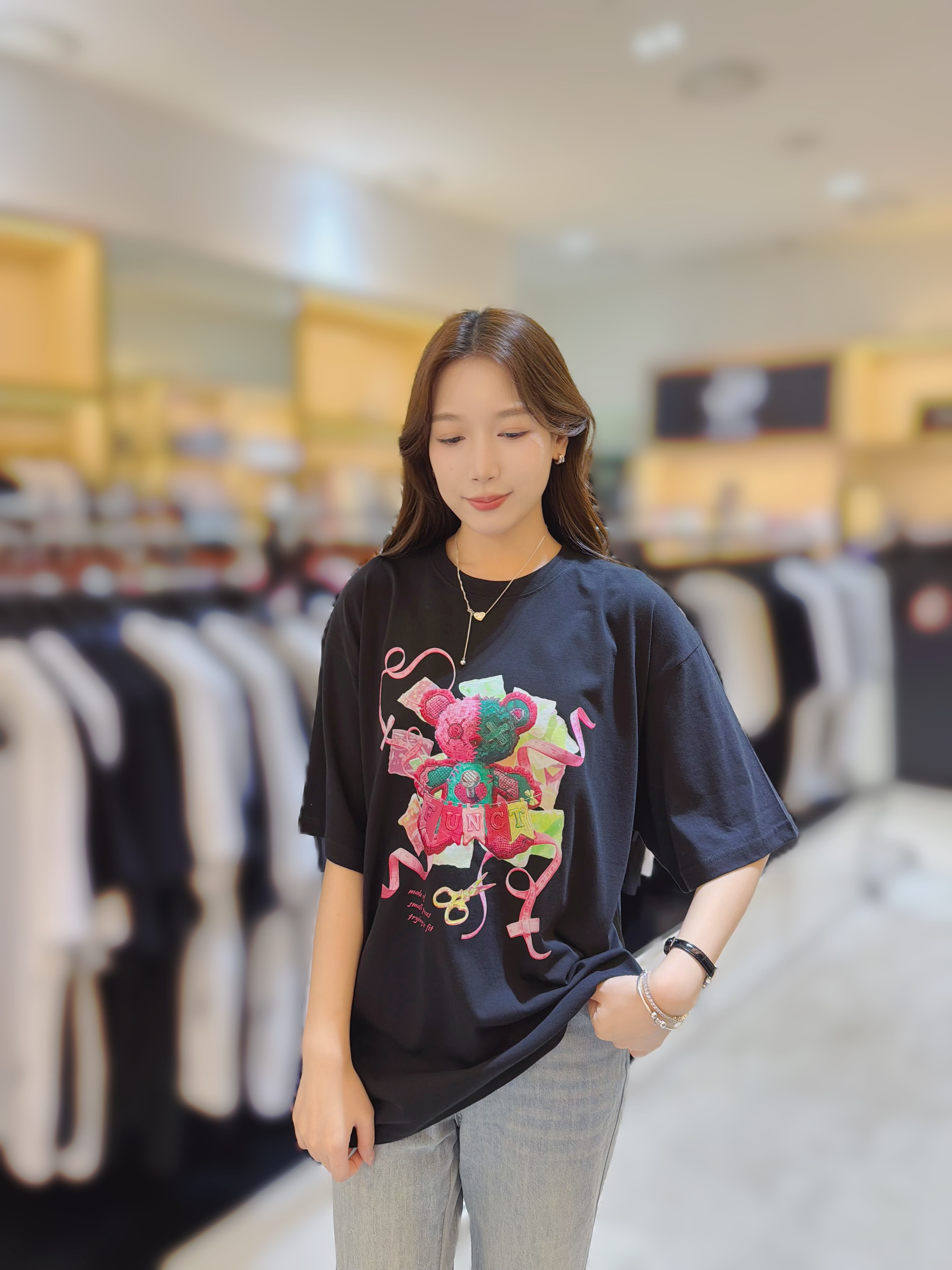 DY09 FUNCT STUDDED BEARS T 男女同款 S:胸40 長25.5 M:胸42 長27.5 L:胸44 長29 $429