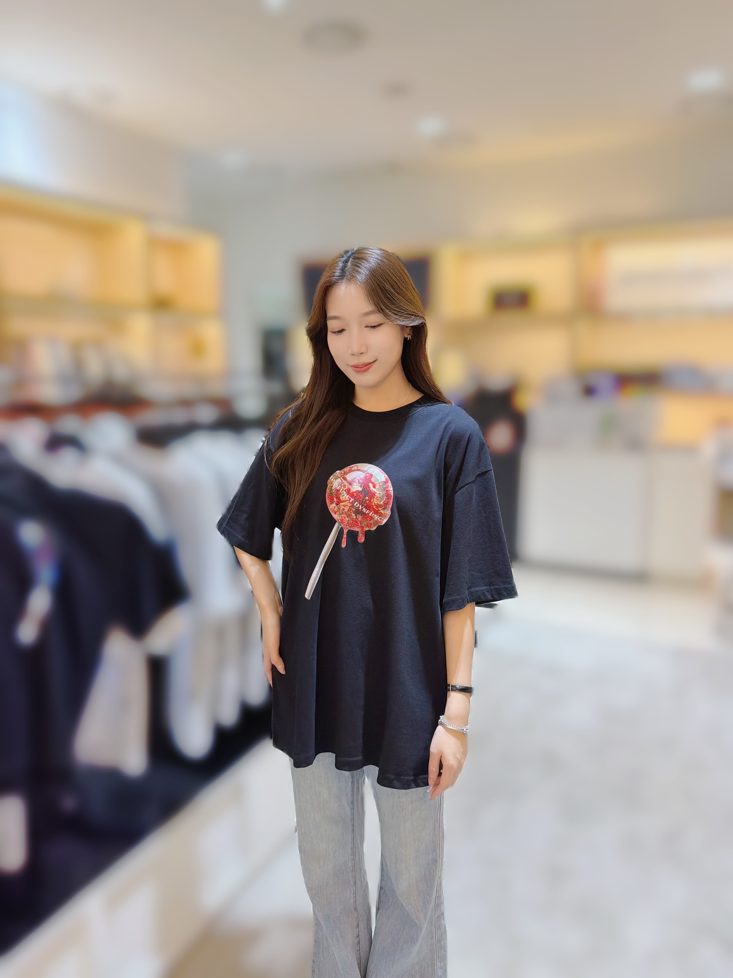 DY12 RED HOOD/ WOLF  FLORAL CANDY T 男女同款 S:胸40 長25.5 M:胸42 長27.5 L:胸44 長29 $429