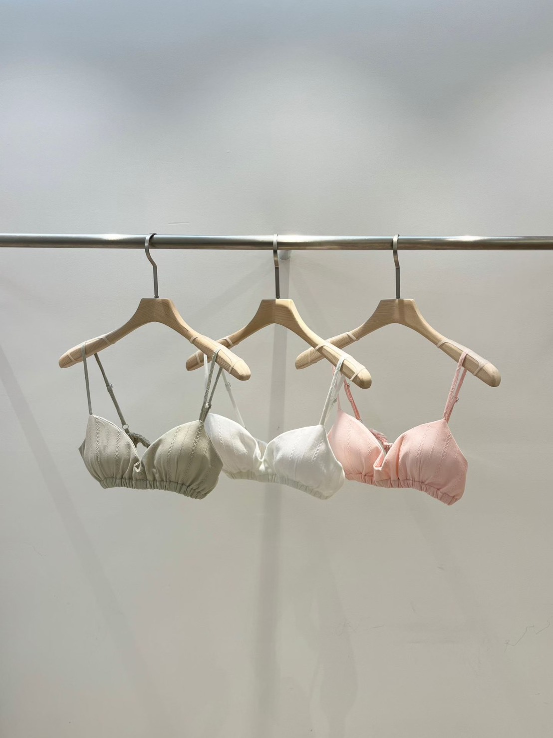 鬆緊短BRA內搭背心