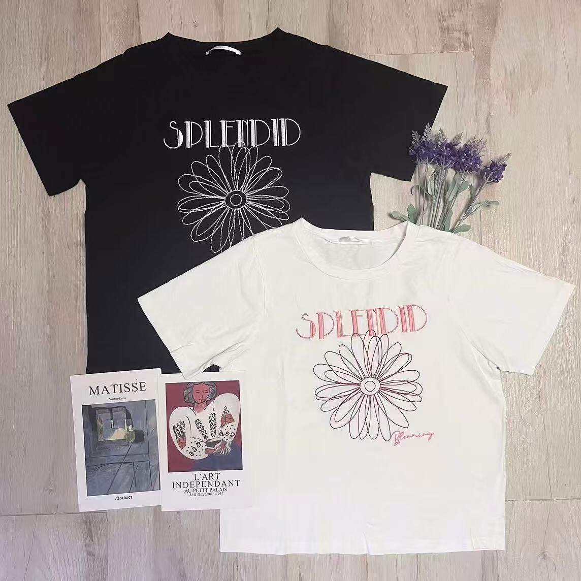 🇯🇵日本代購款RETRO GIRL FLORAL MIDDLE LOGO TEE
