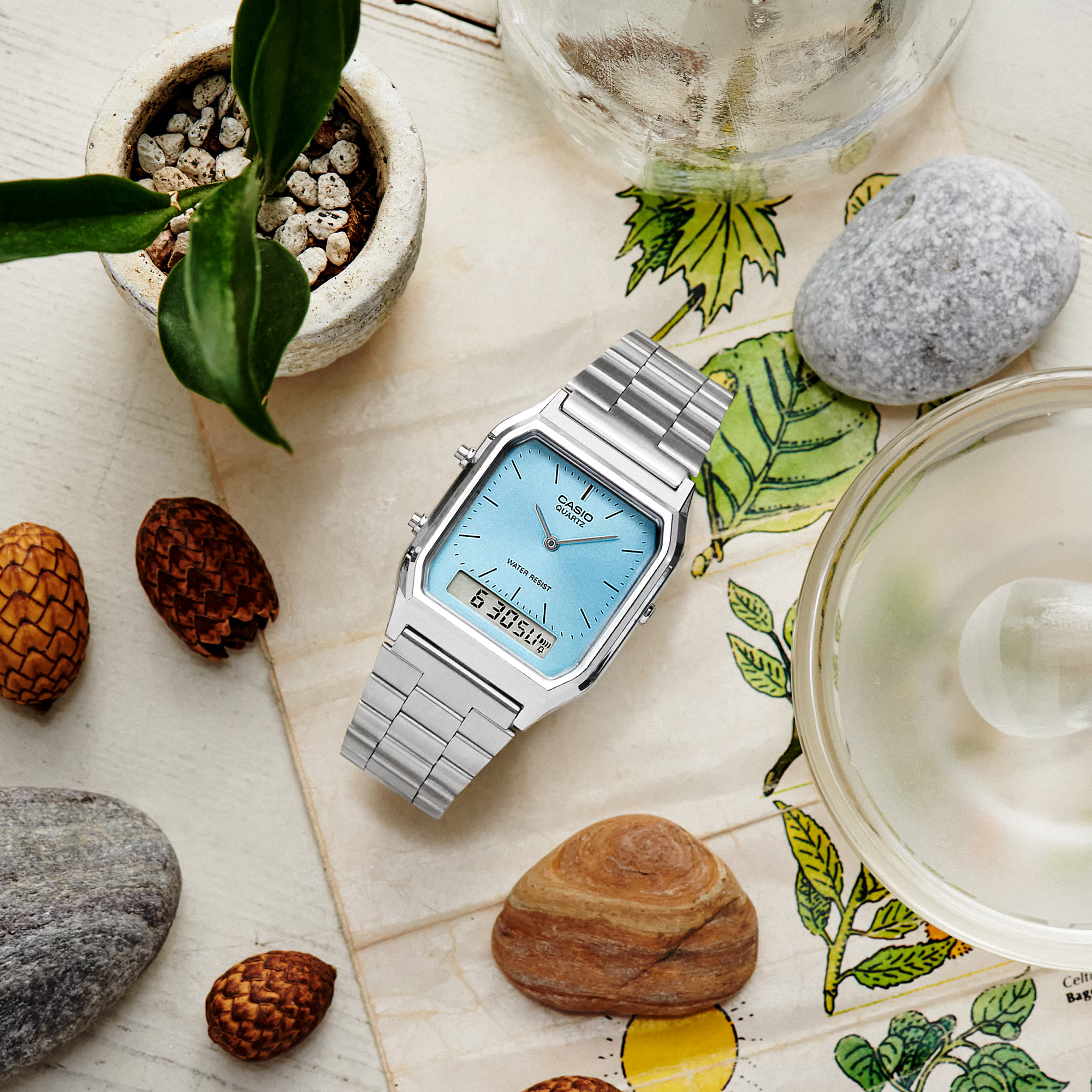 萬年鐘錶 - 卡西歐  CASIO 復古方形兩地時間指針電子錶AQ-230A-2A1MQY 錶徑 29.8MM