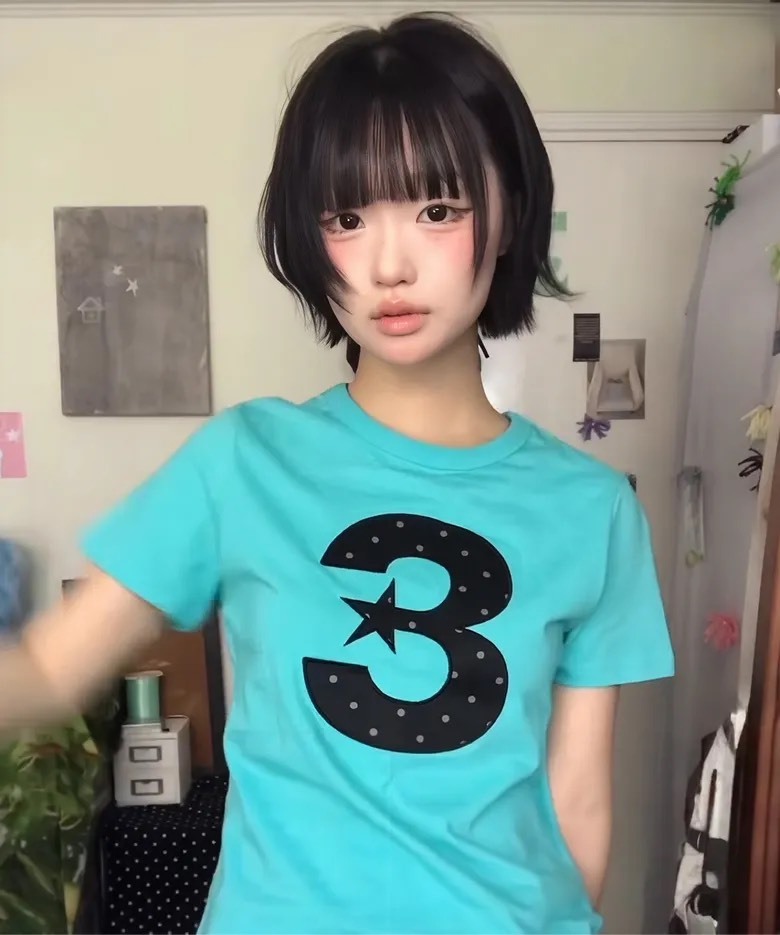 （現貨）韓牌 BAUF 3 logo dot 波點3 修身 短T BAUF12