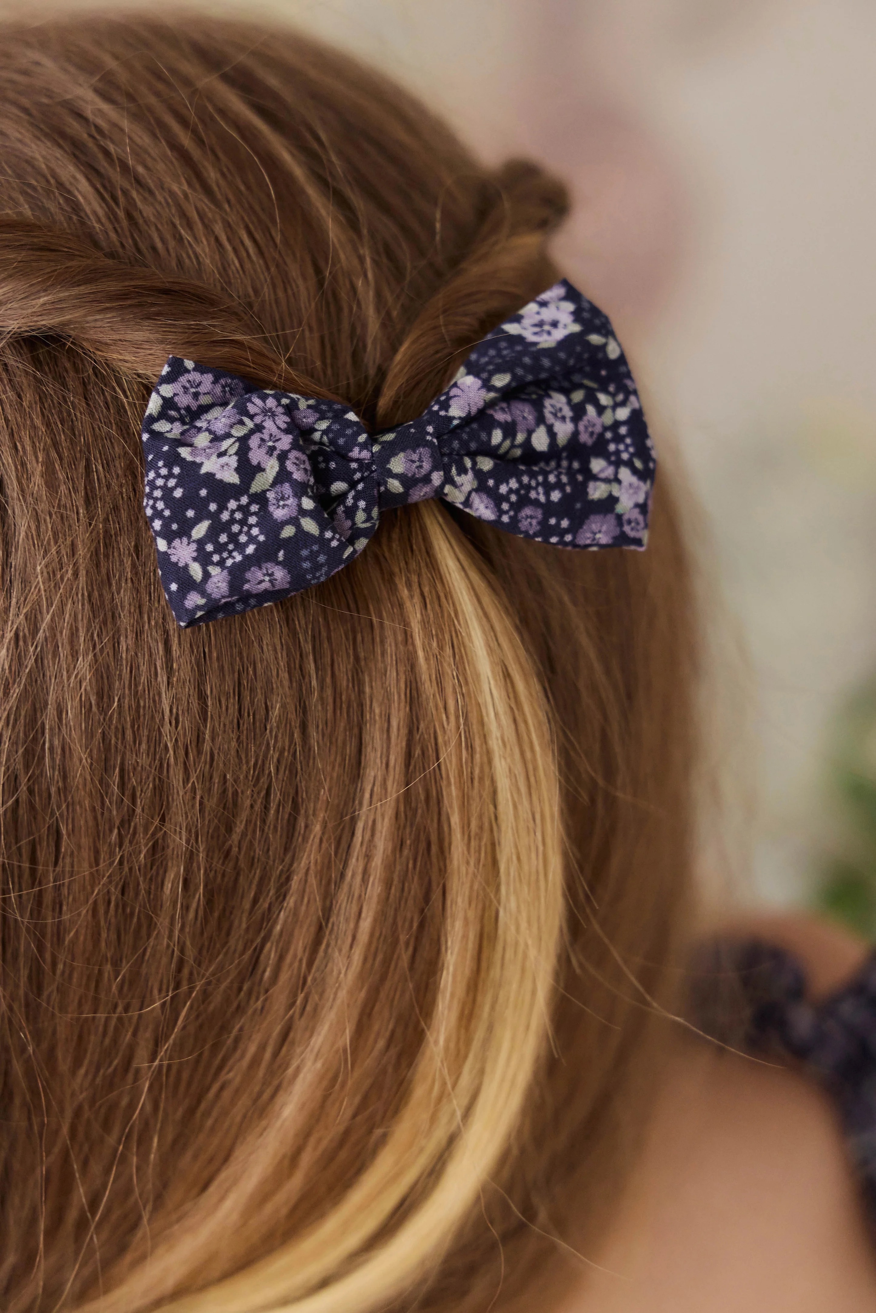 【預購】JAMIE KAY - Organic Cotton Desiree Bow（Violet Floral）