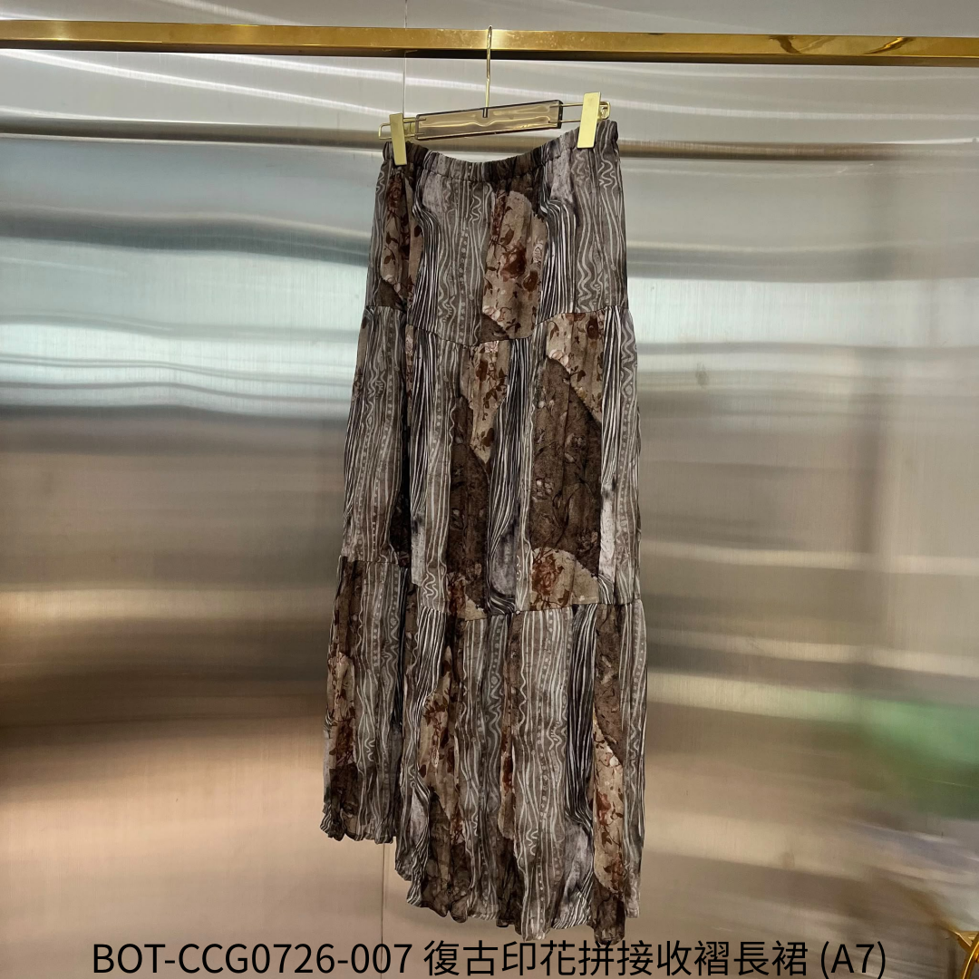 BOT-CCG0726-007 復古印花拼接收褶長裙 (A7)
