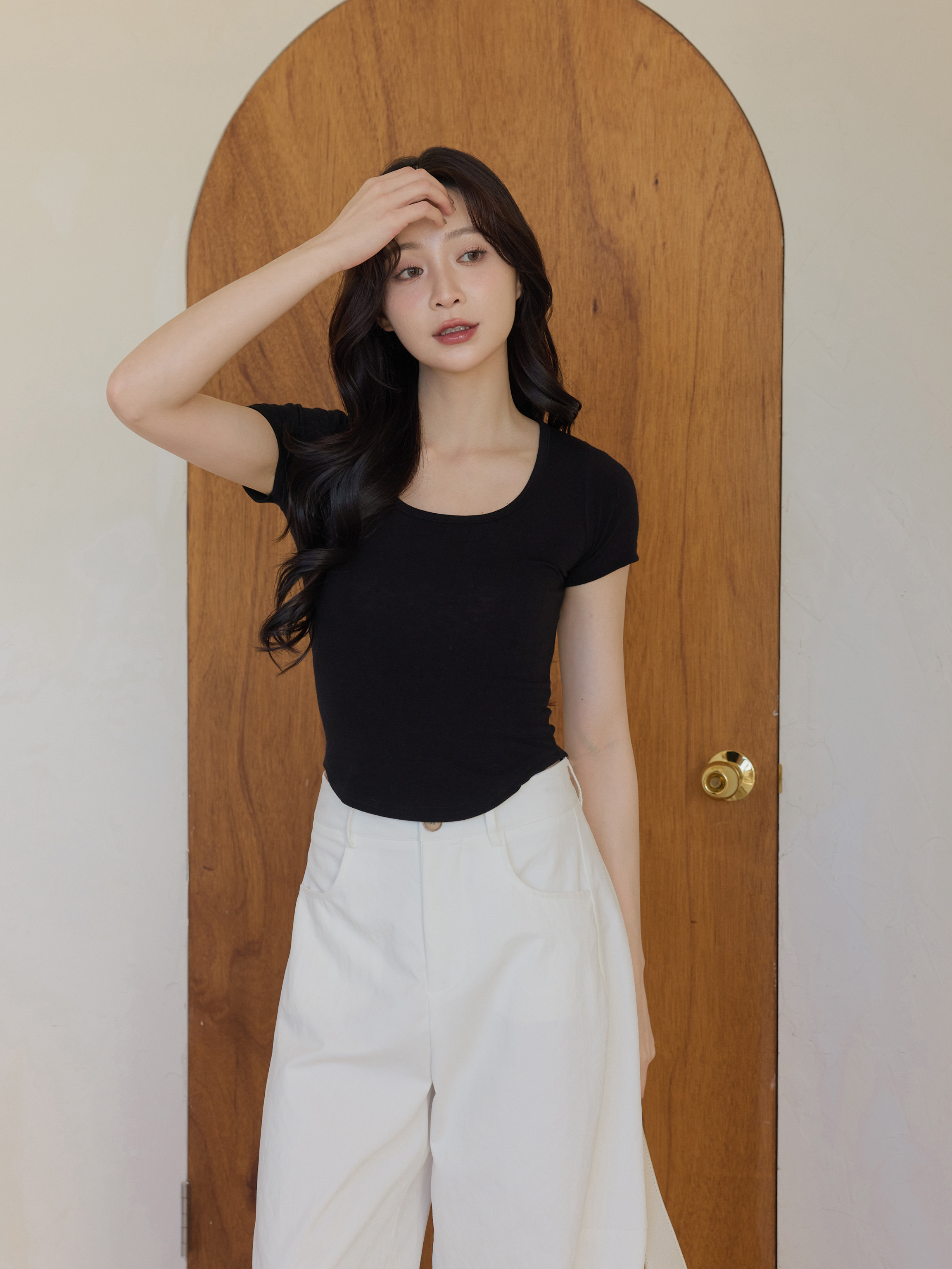 クルーネック やわらかストレッチ スリムフィット ショートTシャツ