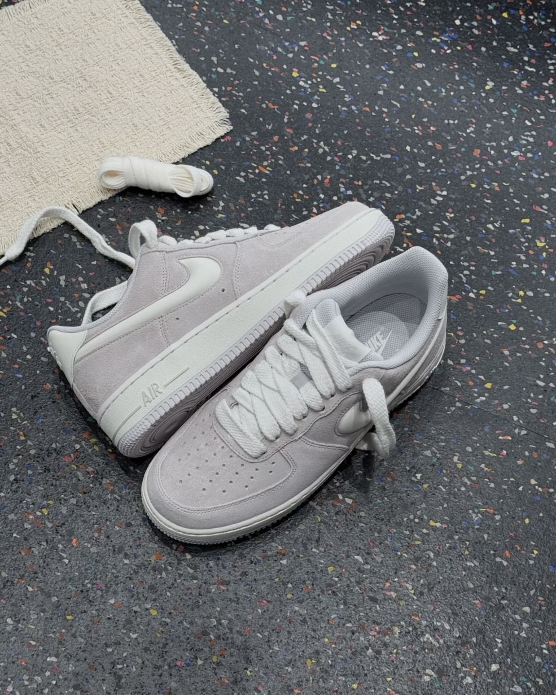 NIKE Air Force 1 立體 果凍勾 麂皮 煙灰